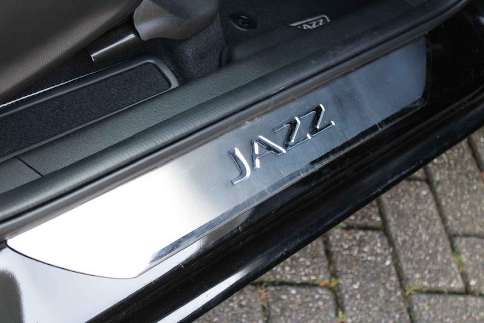 HONDA Jazz 1.5 i-MMD 109pk Hybrid AUTOMAAT Executive Navigatie Stuurverwarming Camera! - 48/51