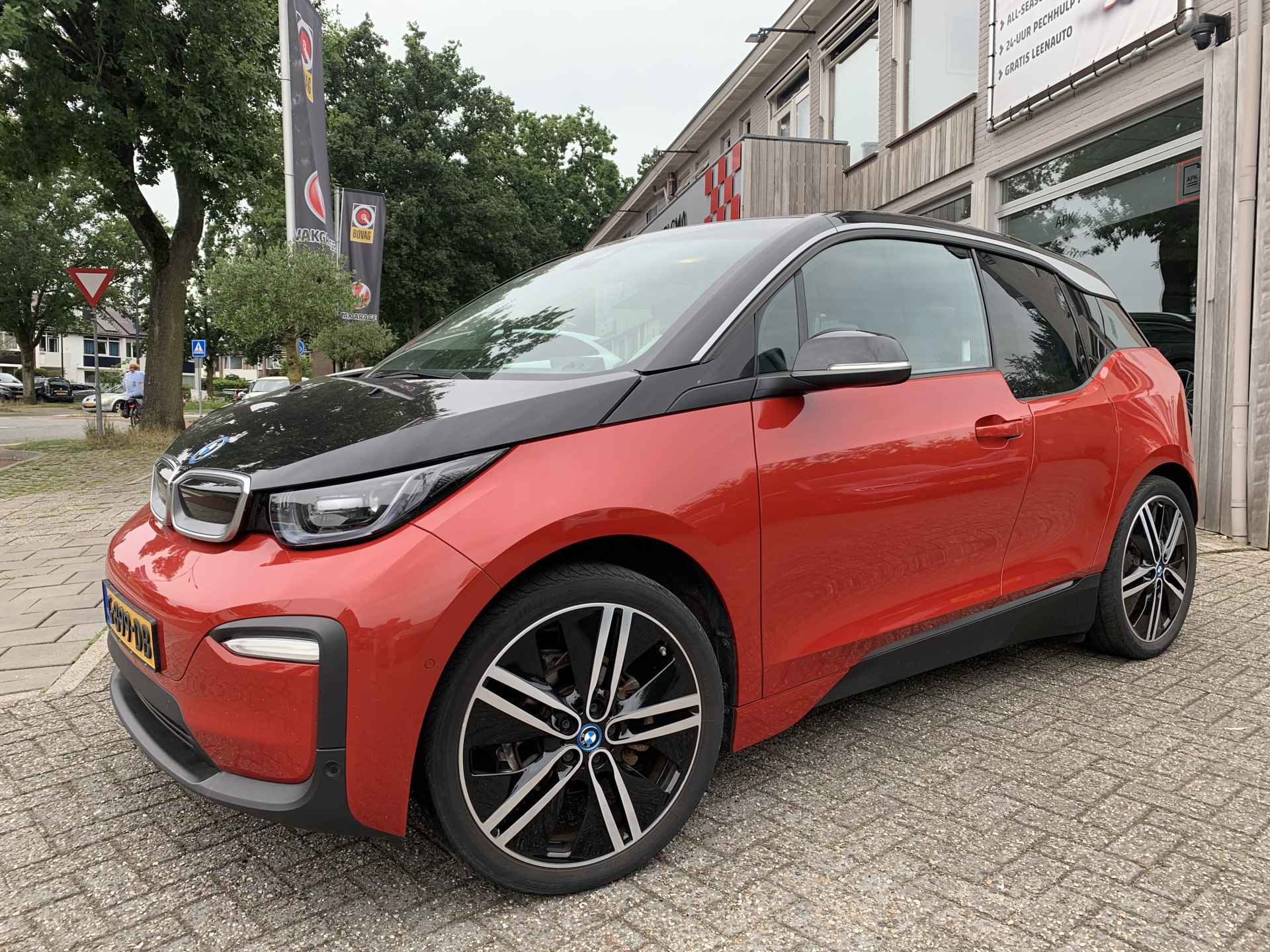 BMW i3 Executive Edition 120Ah, Driving assist | Connectivity pack - 24/28