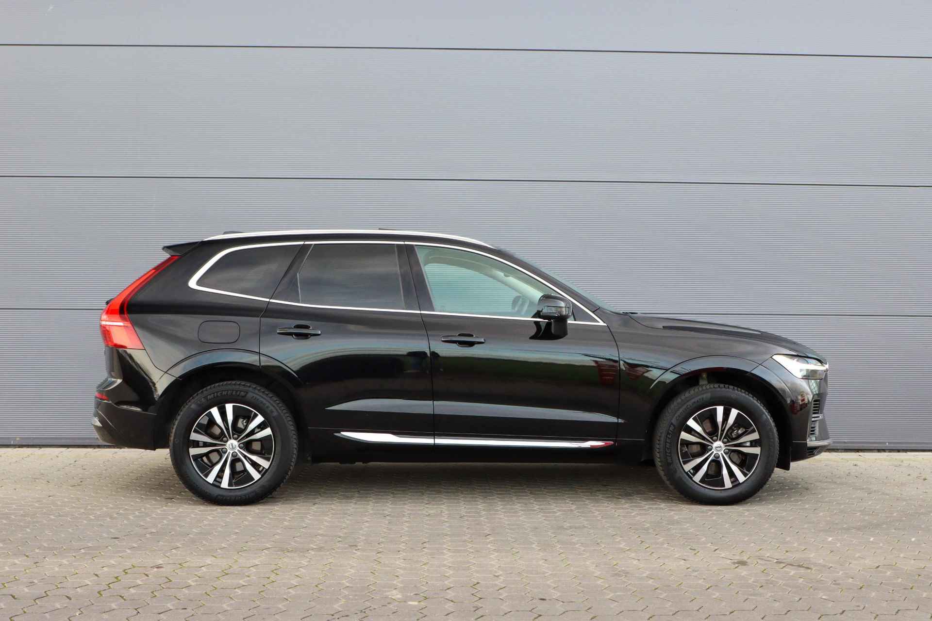 Volvo XC60 Recharge T6 AWD Core Bright Long range | PHEV | Panoramadak | Trekhaak | Adaptieve cruise  | Rijklaarprijs - incl.garantie - 20/49