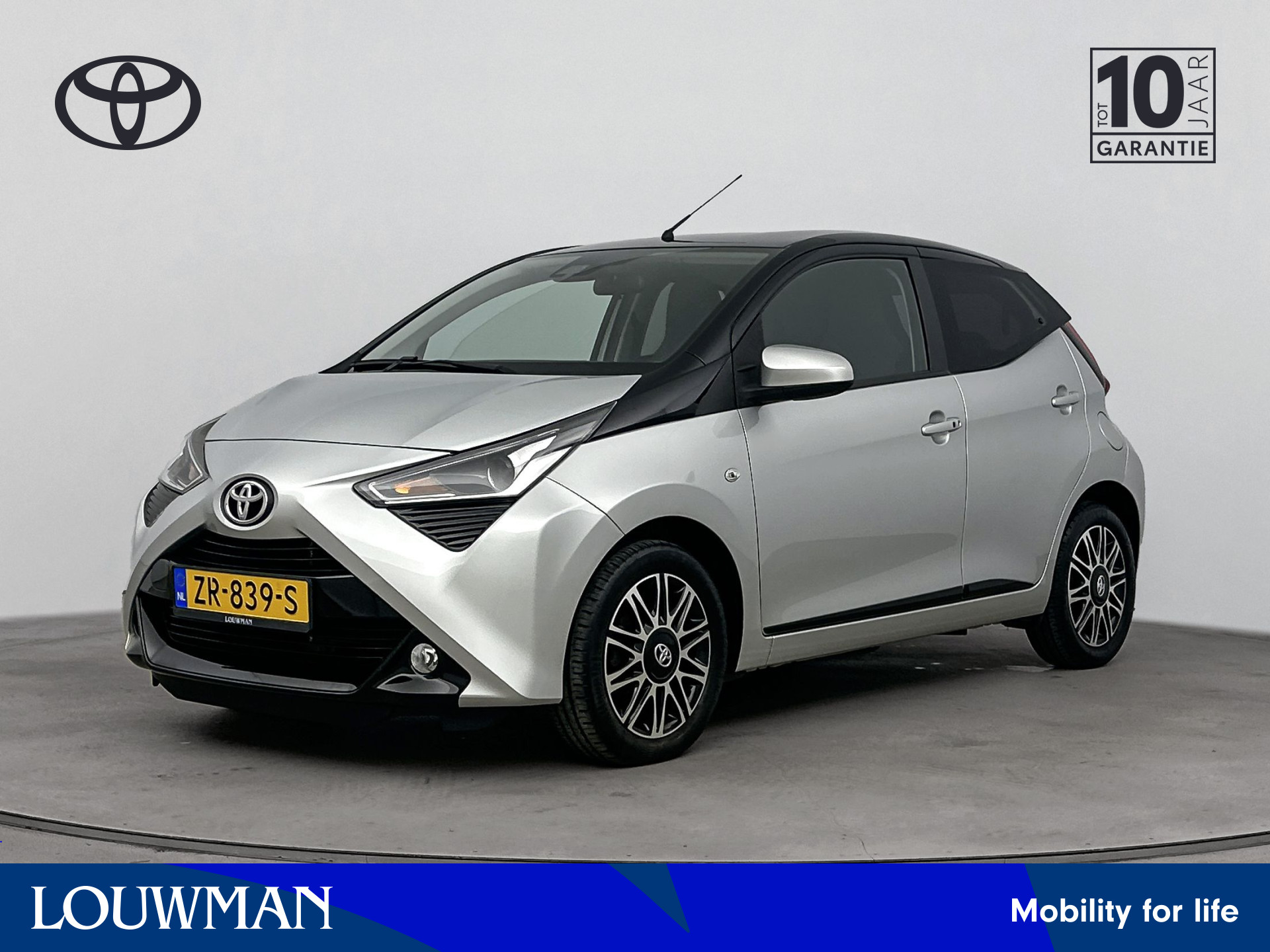 Toyota Aygo 1.0 VVT-i x-clusiv | Safety Sense | Climate Control | LM velgen | Camera | Apple Carplay/Android Auto | *