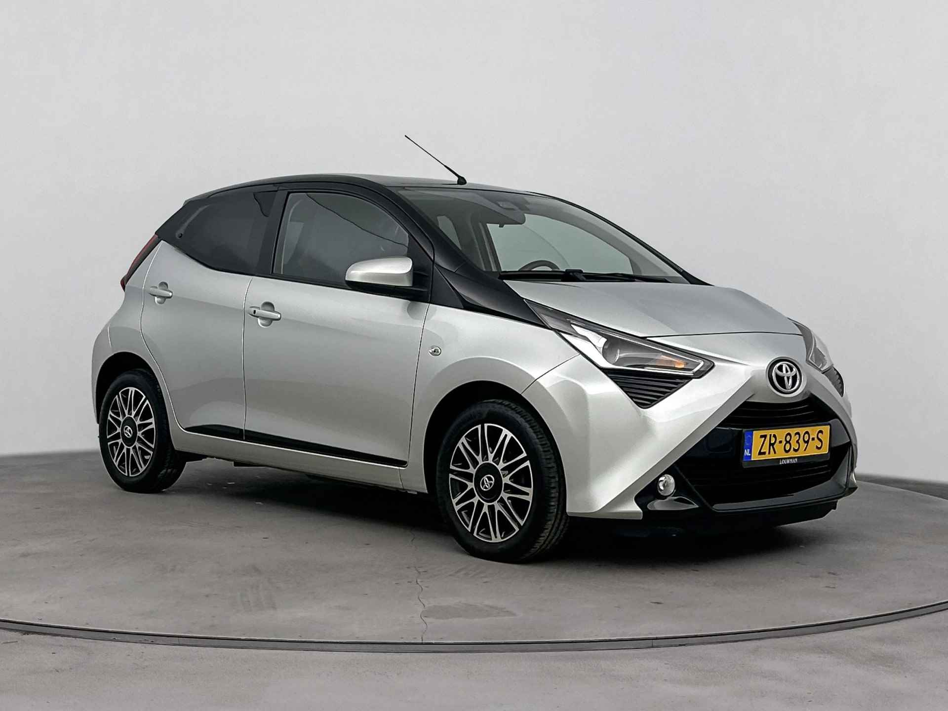 Toyota Aygo 1.0 VVT-i x-clusiv | Safety Sense | Climate Control | LM velgen | Camera | Apple Carplay/Android Auto | * - 27/39