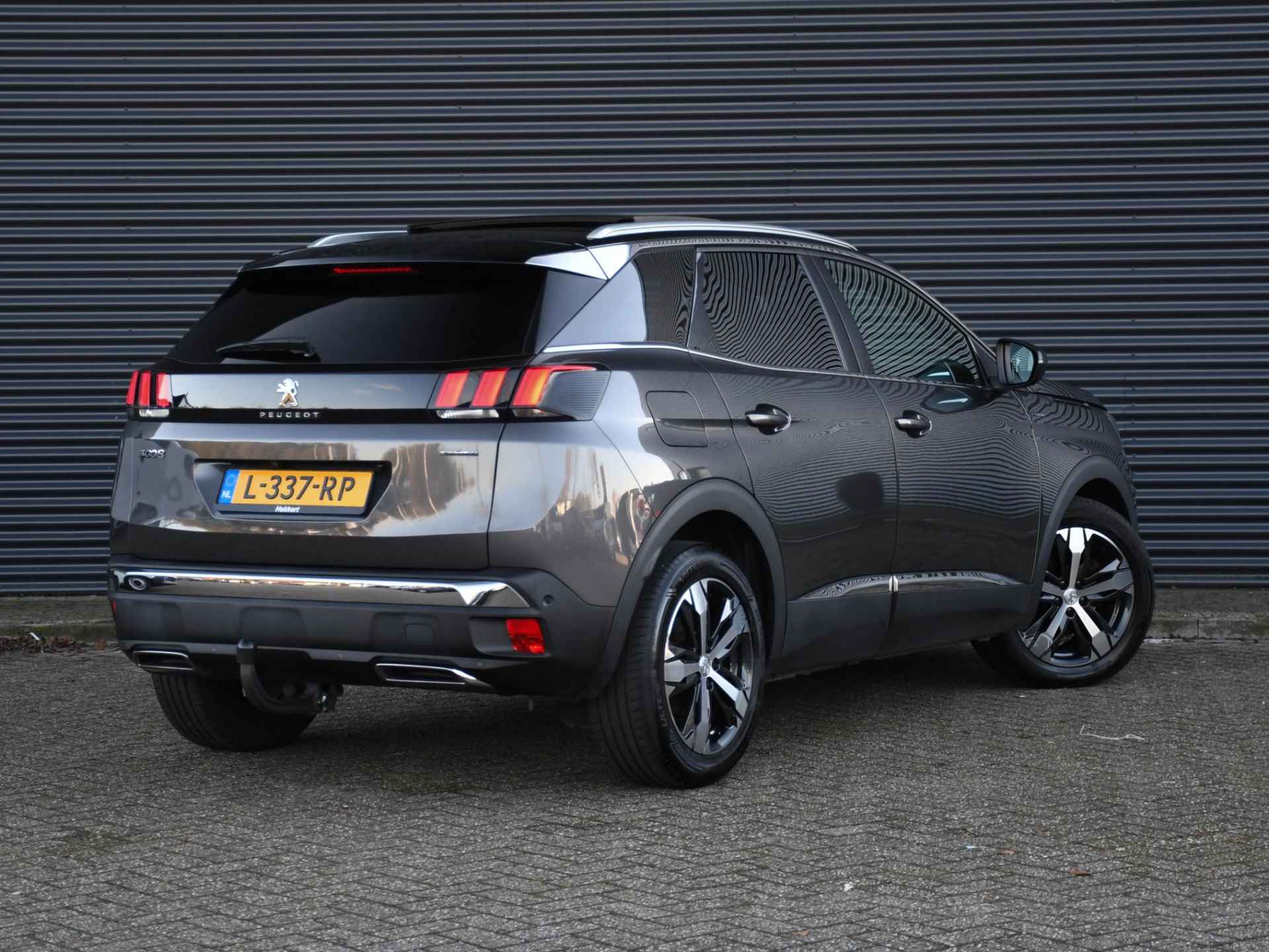 Peugeot 3008 Crossway 1.2 PureTech 130pk PANO-DAK | CRUISE | CAMERA VOOR + ACHTER | 18''LM | ELEK. ACHTERKLEP | APPLE CARPLAY | KEYLESS ENTRY - 4/35