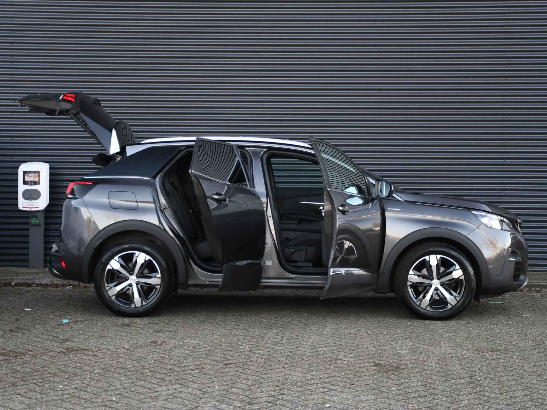 Peugeot 3008 Crossway 1.2 PureTech 130pk PANO-DAK | CRUISE | CAMERA VOOR + ACHTER | 18''LM | ELEK. ACHTERKLEP | APPLE CARPLAY | KEYLESS ENTRY - 34/35