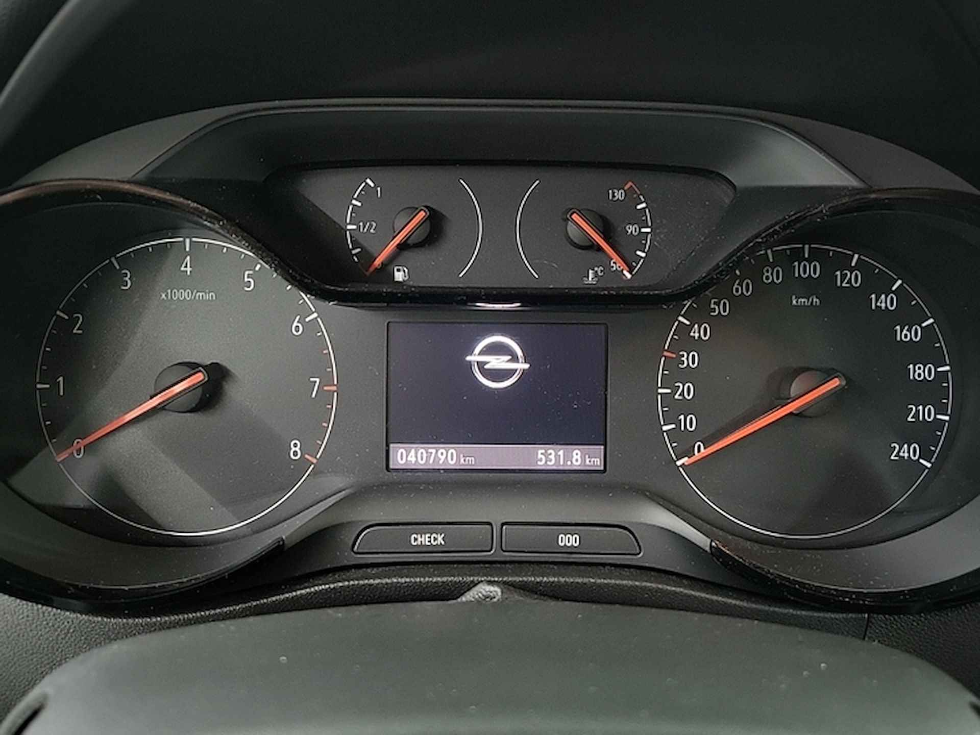 Opel Crossland 1.2 Edition (83 PK) 2e-Eigen, Keurig-Onderh, 12-Mnd-Bovag, Nl-Auto, Navigatie/Apple-Carplay/Android-Auto, Cruise-Control, Navigatie-Pakket - 10/19