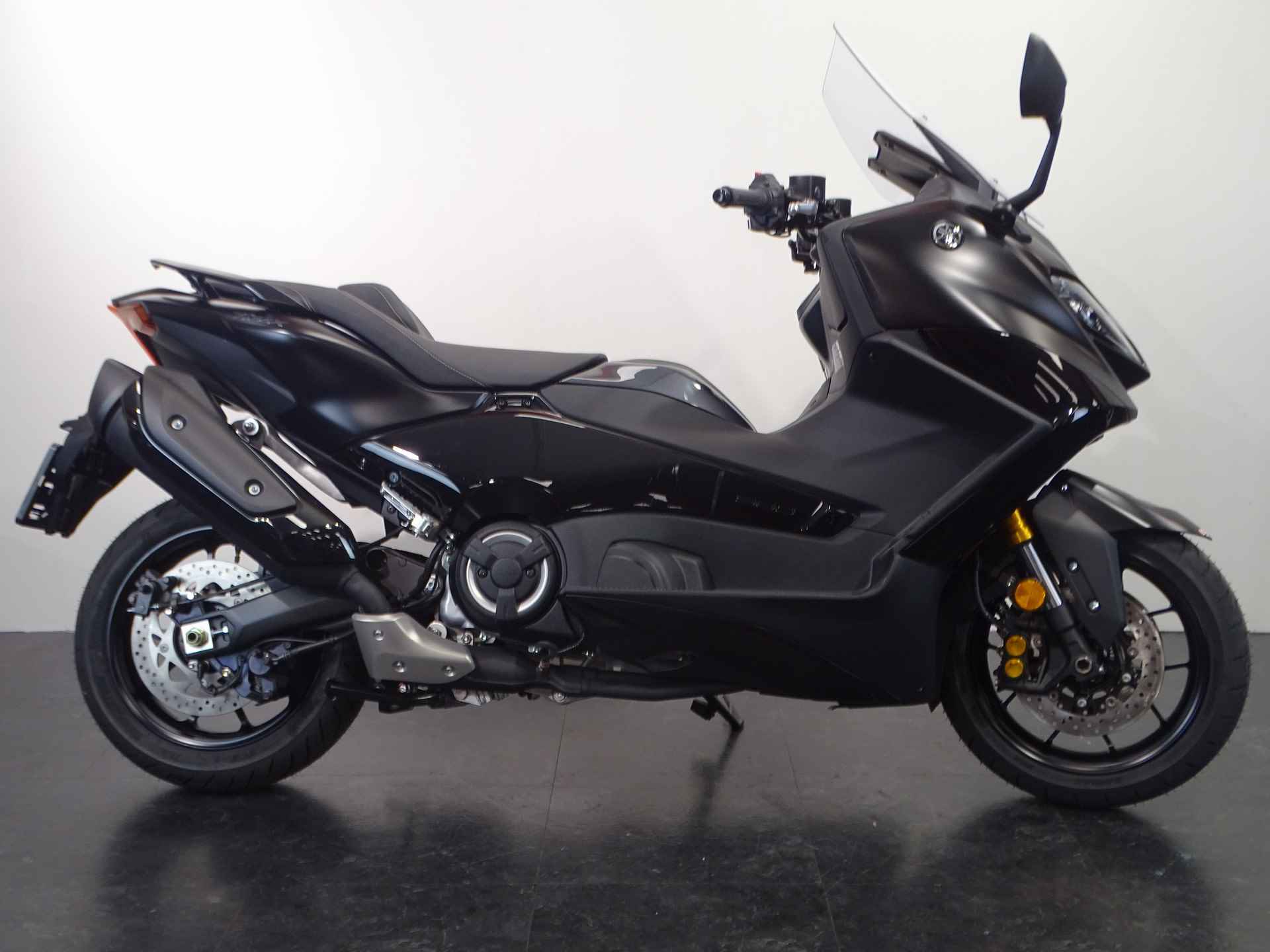 Yamaha T-MAX TECH MAX - 1/7