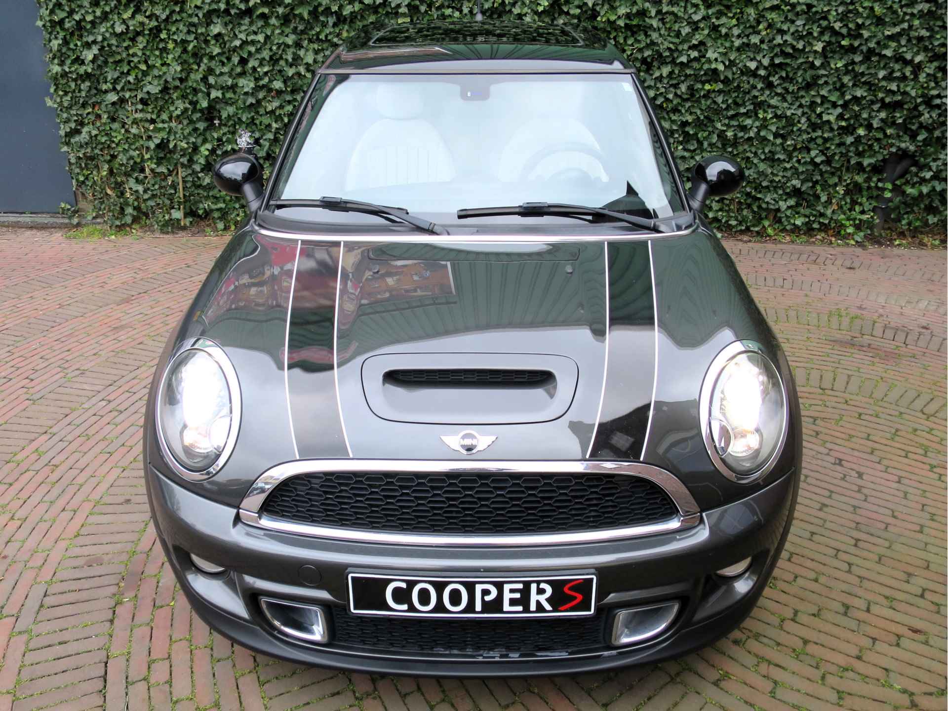 MINI Clubman 1.6 Cooper S Chili R55 LCI automaat met Pano, Leer, Navi, BT, HK audio en 17" - 6/50