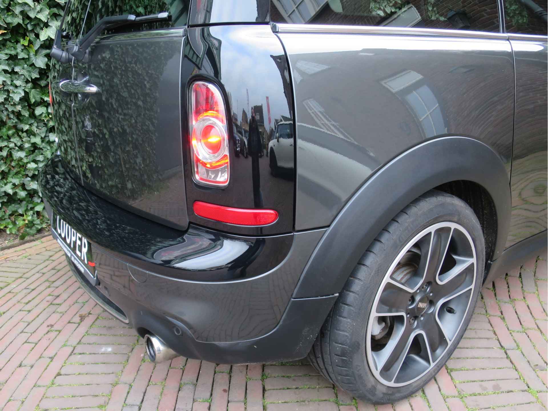 MINI Clubman 1.6 Cooper S Chili R55 LCI automaat met Pano, Leer, Navi, BT, HK audio en 17" - 31/50