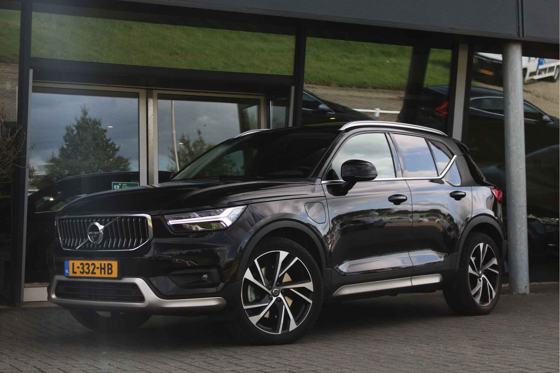 Volvo XC40 Recharge T5 Inscription | Harman/Kardon | 360° Camera | Adaptive Cruise | Panoramadak | 20-Inch | BLIS | Trekhaak - 1/1