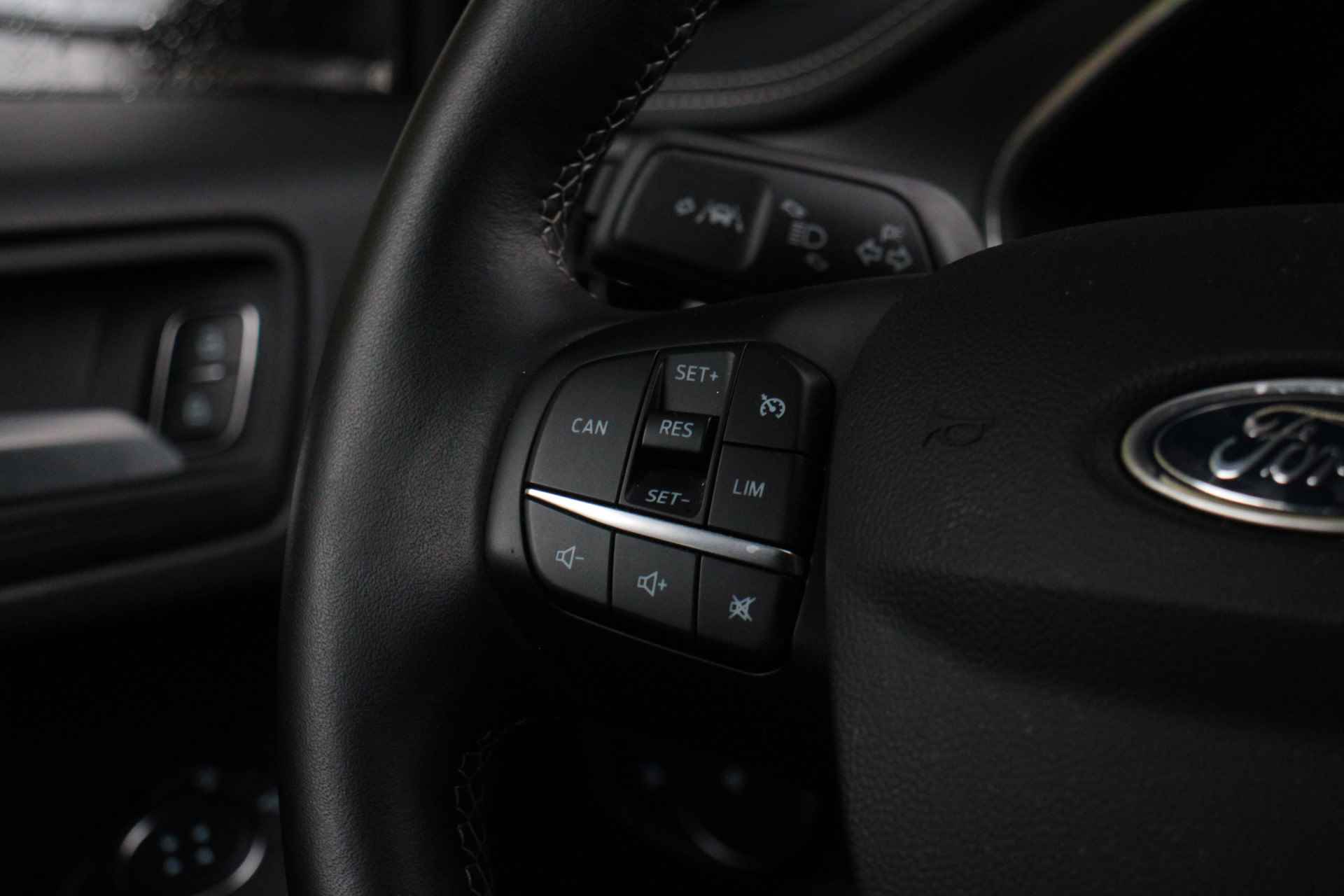Ford Focus 1.5 EcoBoost 150pk Automaat VIGNALE | B&O Audio | Head-up display | Camera | BLIS | Stuurverwarming - 12/25