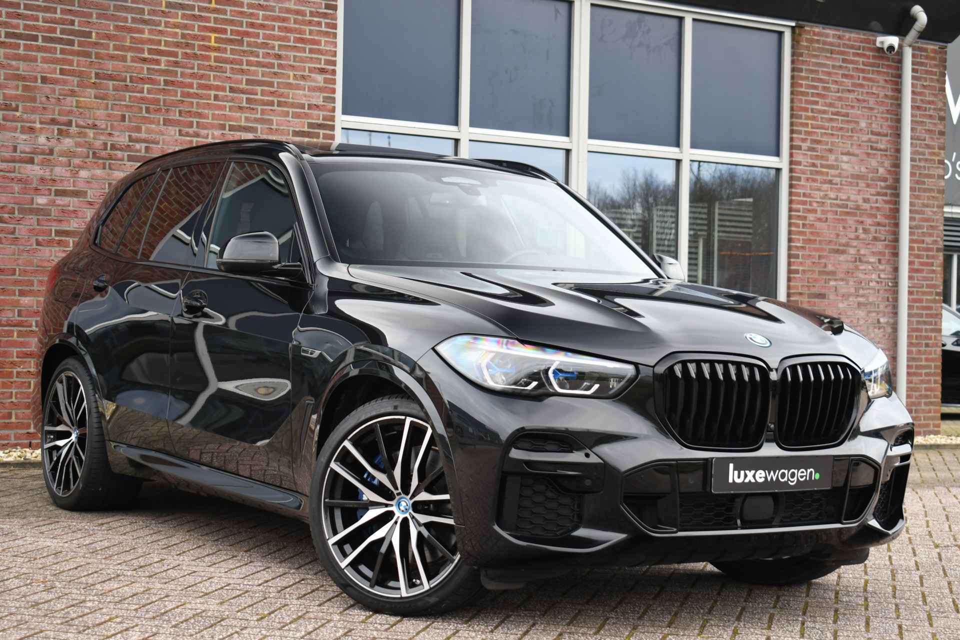 BMW X5 xDrive45e M-Sport M-zetels Pano Trekh Soft-close 360 HUD 22inch Laser - 19/42