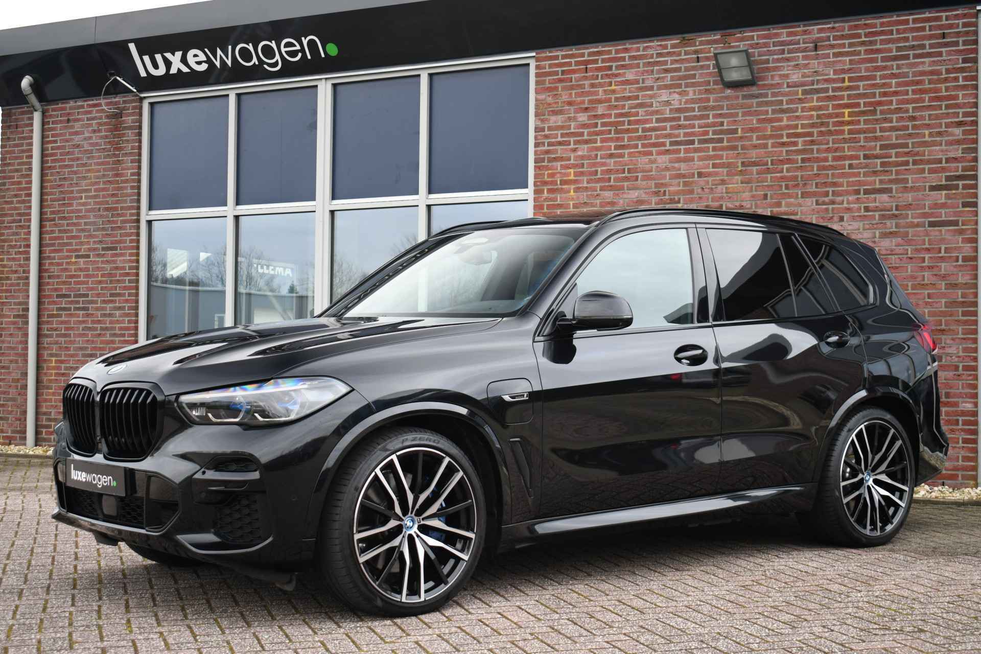 BMW X5 xDrive45e M-Sport M-zetels Pano Trekh Soft-close 360 HUD 22inch Laser - 21/42