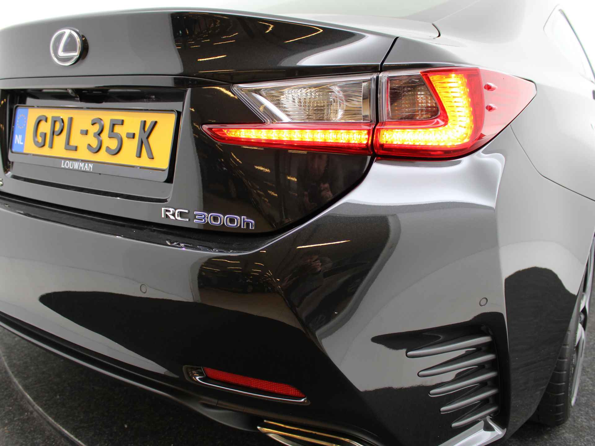 Lexus RC 300h F-Sport Line Limited | Mark Levinson Audio | Stoel- en stuurverwarming | Dodehoek Detectie | - 40/50