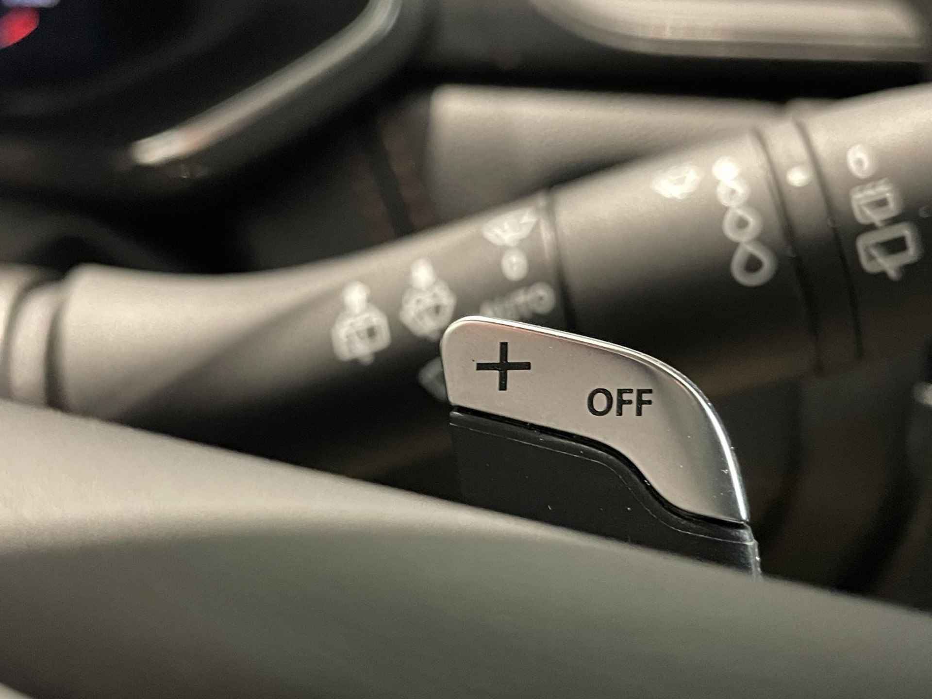 Renault Captur 1.3 Mild Hybrid 160 EDC Iconic TREKHAAK | ALL-SEASON BANDEN | LEDER | 18-INCH | FULL OPTIONS - 19/27