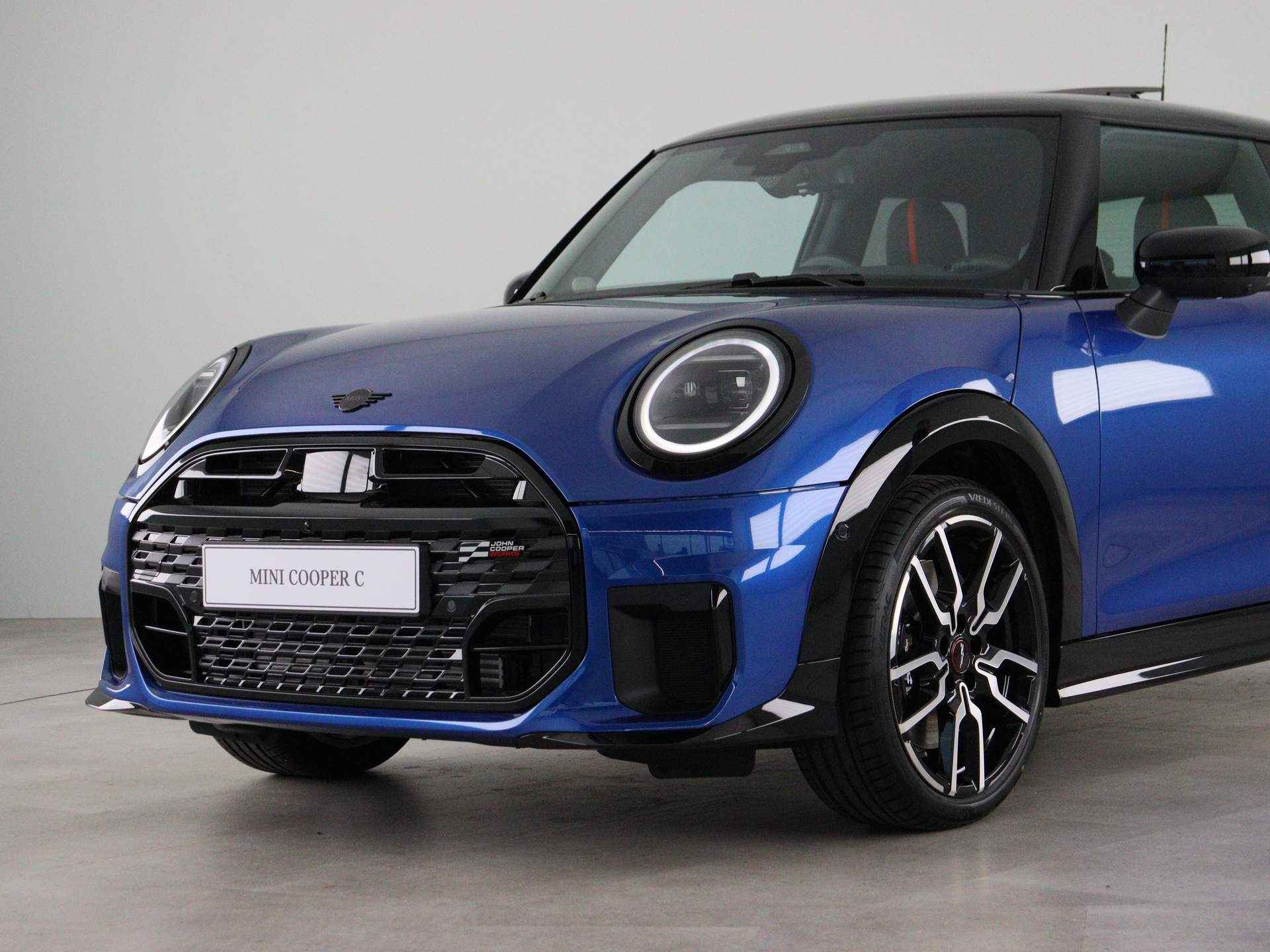 MINI Cooper C John Cooper Works Pakket XL PRIVATE LEASE EUR 564,- (48 mnd/10.000 km) - 22/27