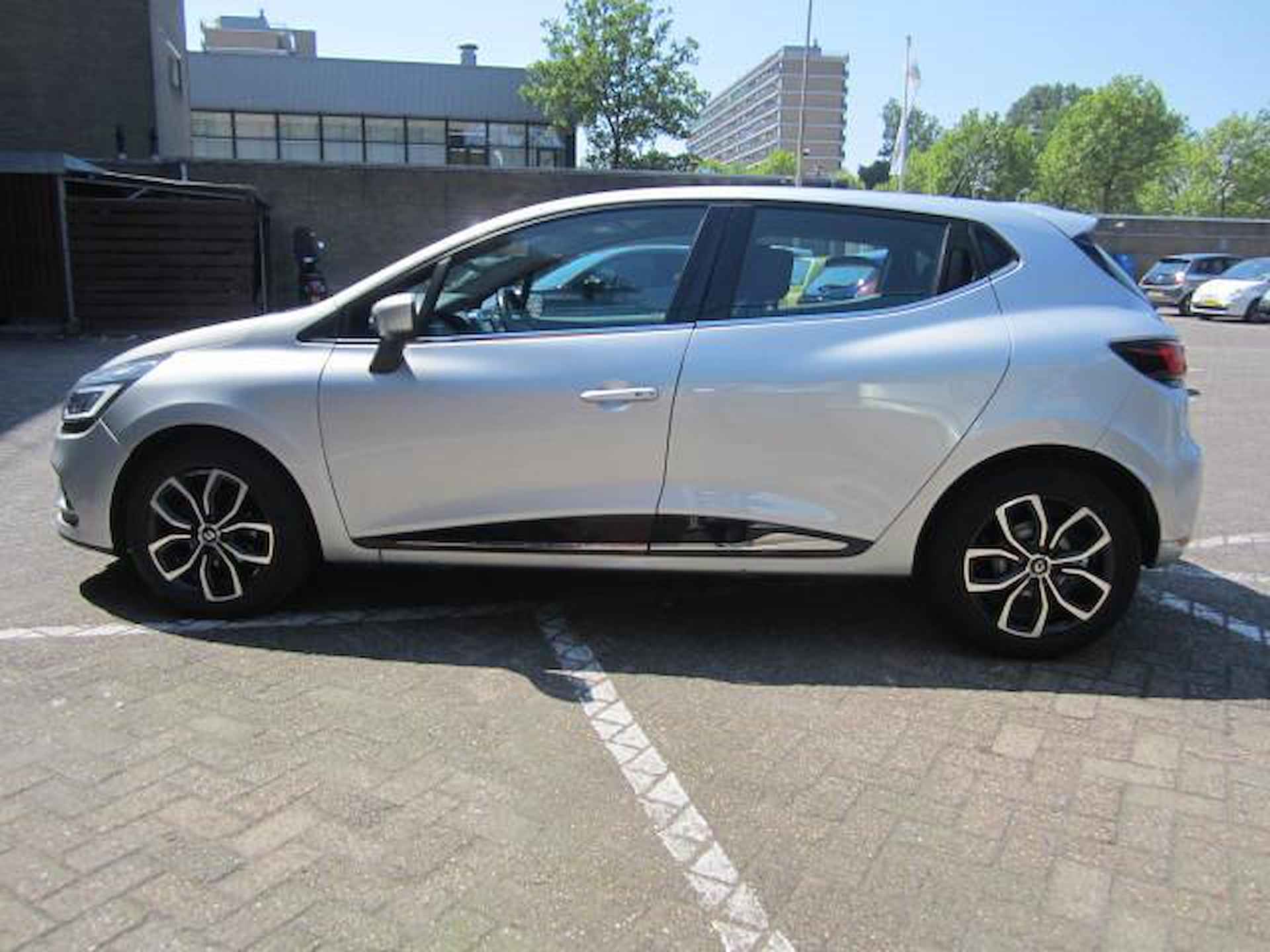 Renault Clio 0.9 TCe Intens - 7/18