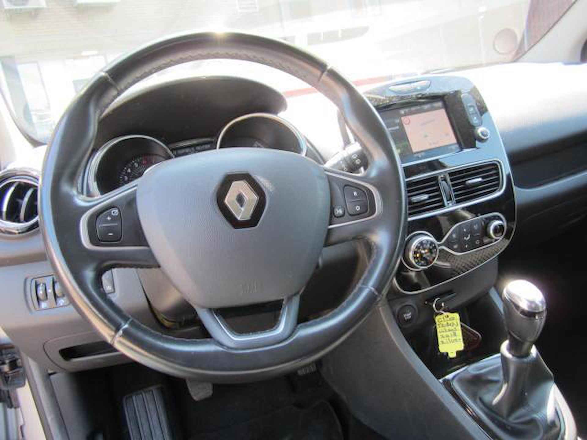 Renault Clio 0.9 TCe Intens - 13/18
