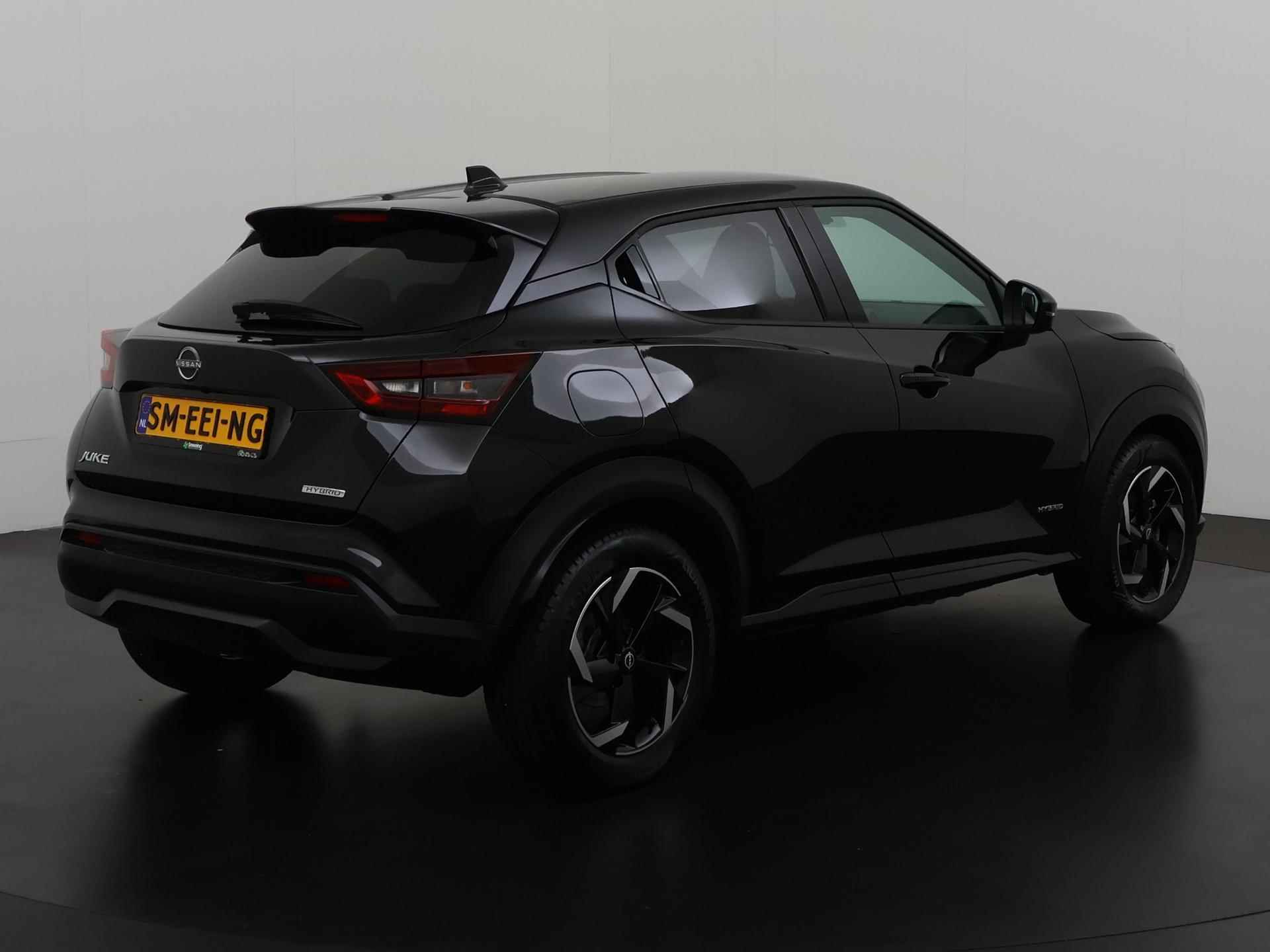 Nissan Juke 1.6 Hybrid N-Connecta | Navigatie | Zondag Open! - 4/34