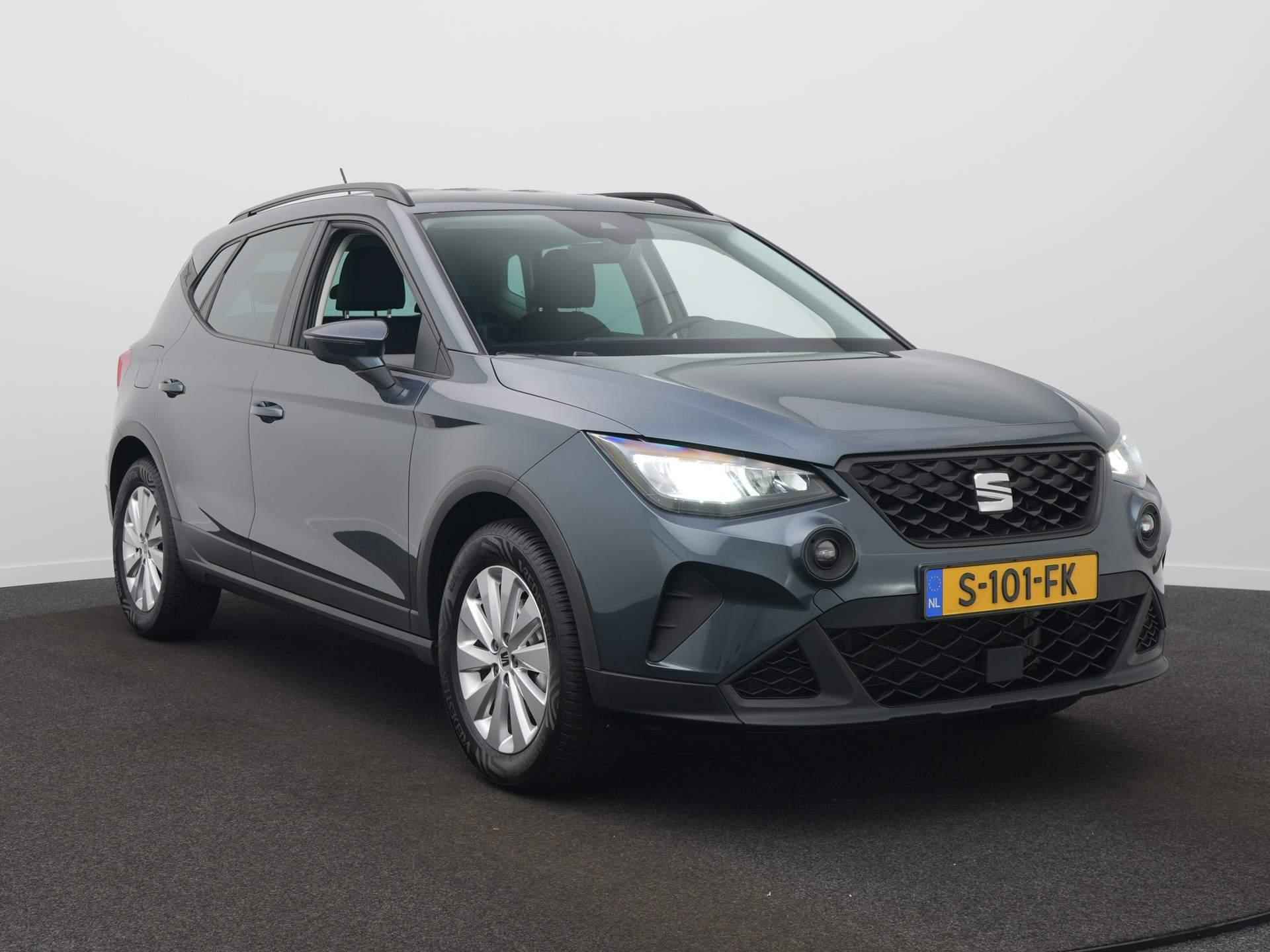 SEAT Arona 1.0 TSI Style Business Intense / Digitale Cockpit / Navi / Stoelverwarming / Climate - 3/38