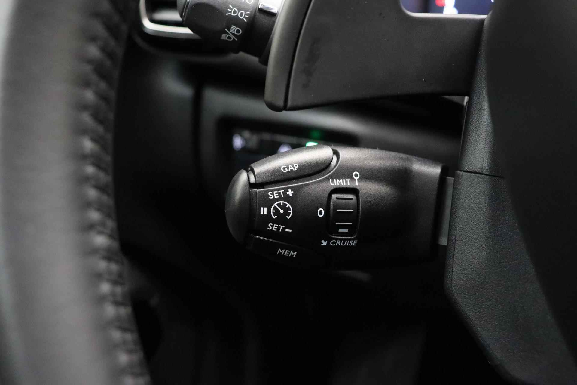 Citroen C5 Aircross 1.2T Automaat Feel | Achteruitrijcamera | Stoelverwarming | Navigatie | Apple Carplay/Android Auto | Comfort Seats - 22/40