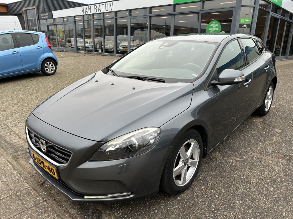 Volvo V40 1.6 T2 Summum