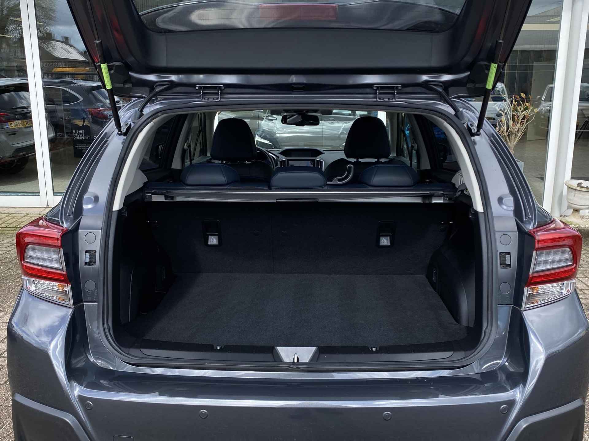 Subaru XV 2.0i e-BOXER Premium | Adaptieve Cruise Control | Achteruitrijcamera | Navigatie | Stoelverwarming voor | Parkeersensoren achter | Schuif/kantel dak | - 10/40
