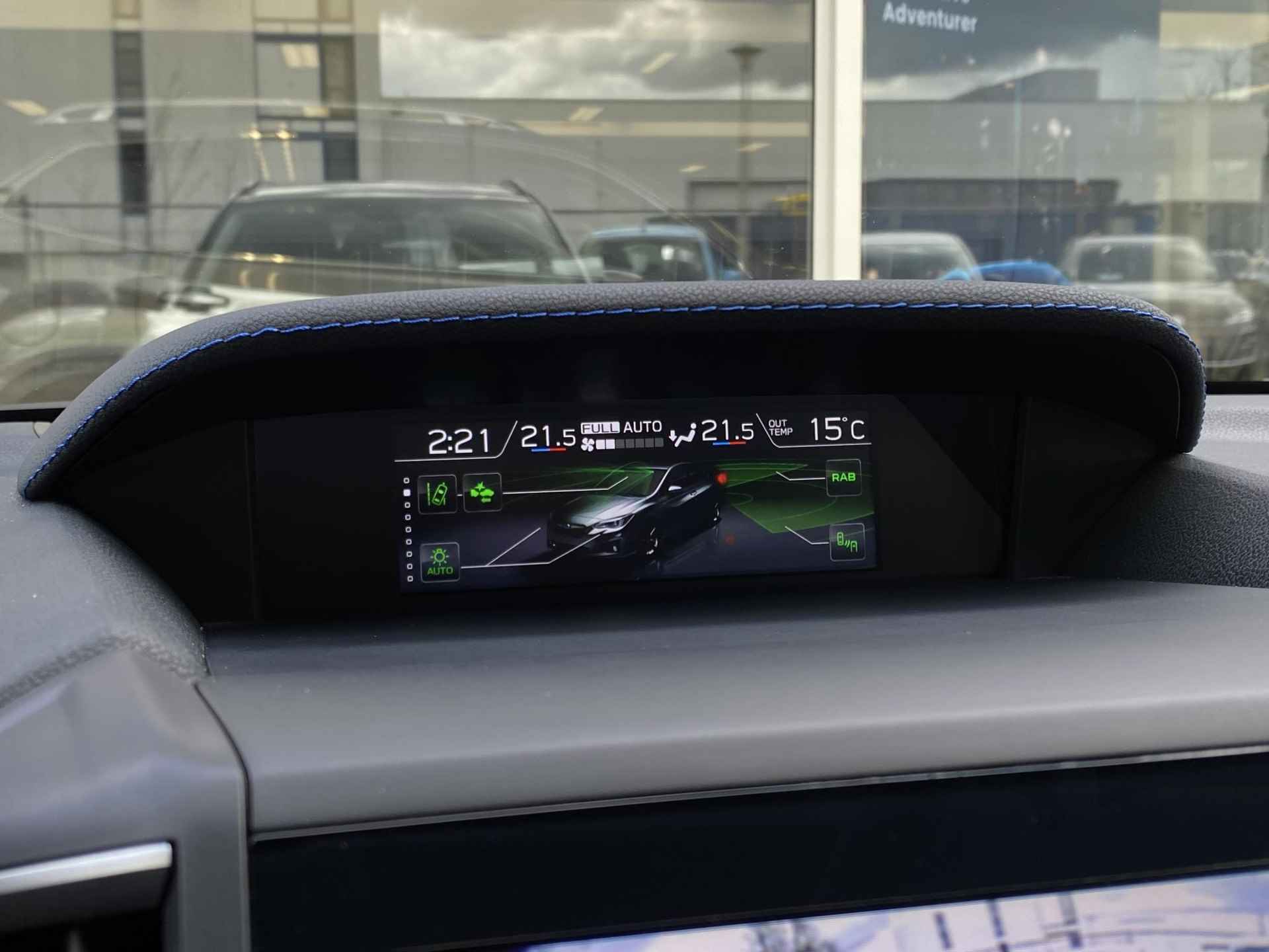 Subaru XV 2.0i e-BOXER Premium | Adaptieve Cruise Control | Achteruitrijcamera | Navigatie | Stoelverwarming voor | Parkeersensoren achter | Schuif/kantel dak | - 22/40