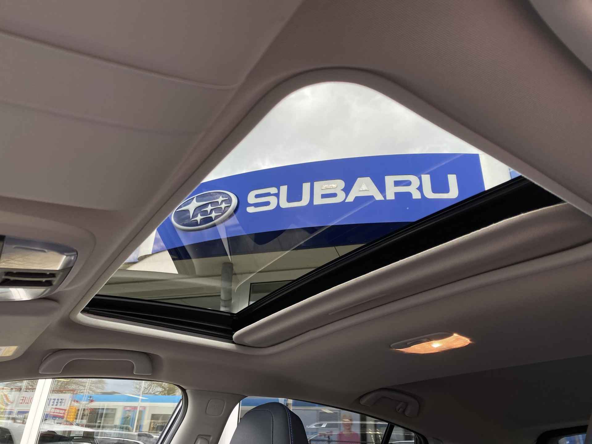 Subaru XV 2.0i e-BOXER Premium | Adaptieve Cruise Control | Achteruitrijcamera | Navigatie | Stoelverwarming voor | Parkeersensoren achter | Schuif/kantel dak | - 38/40