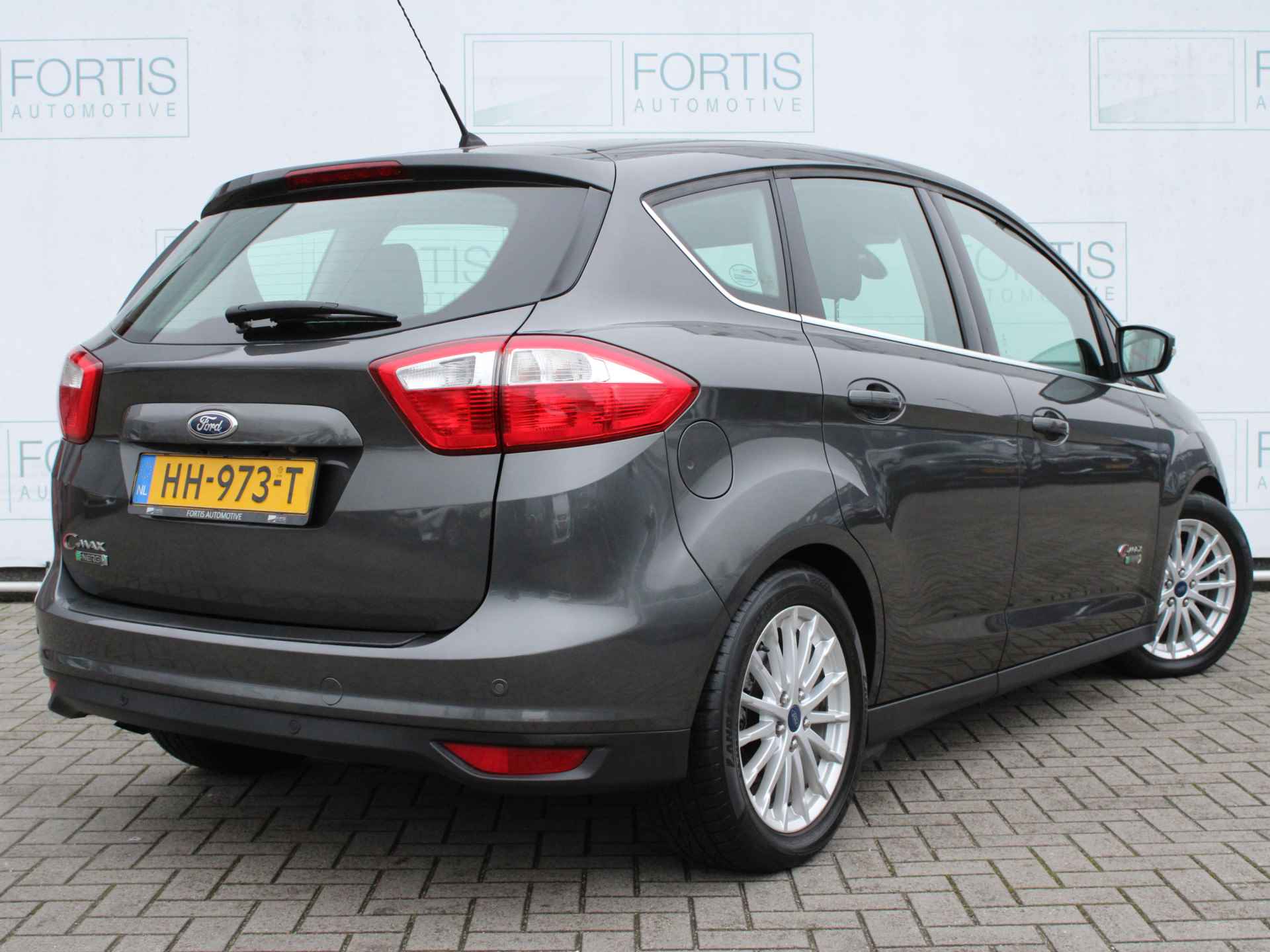 Ford C-MAX 2.0 Plug-in Hybrid Titanium Plus NL AUTO | CAMERA | LEDER | STOELVERW | PANO | - 4/36