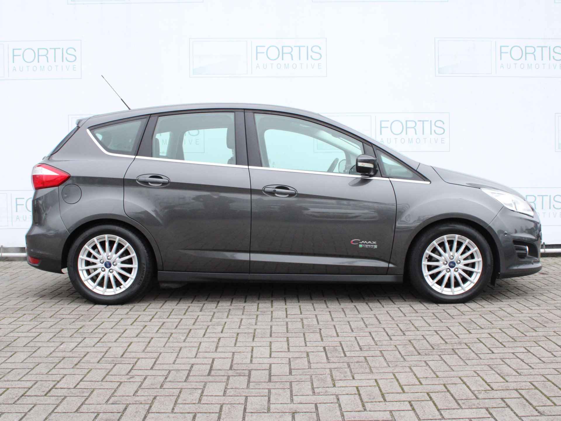 Ford C-MAX 2.0 Plug-in Hybrid Titanium Plus NL AUTO | CAMERA | LEDER | STOELVERW | PANO | - 14/36