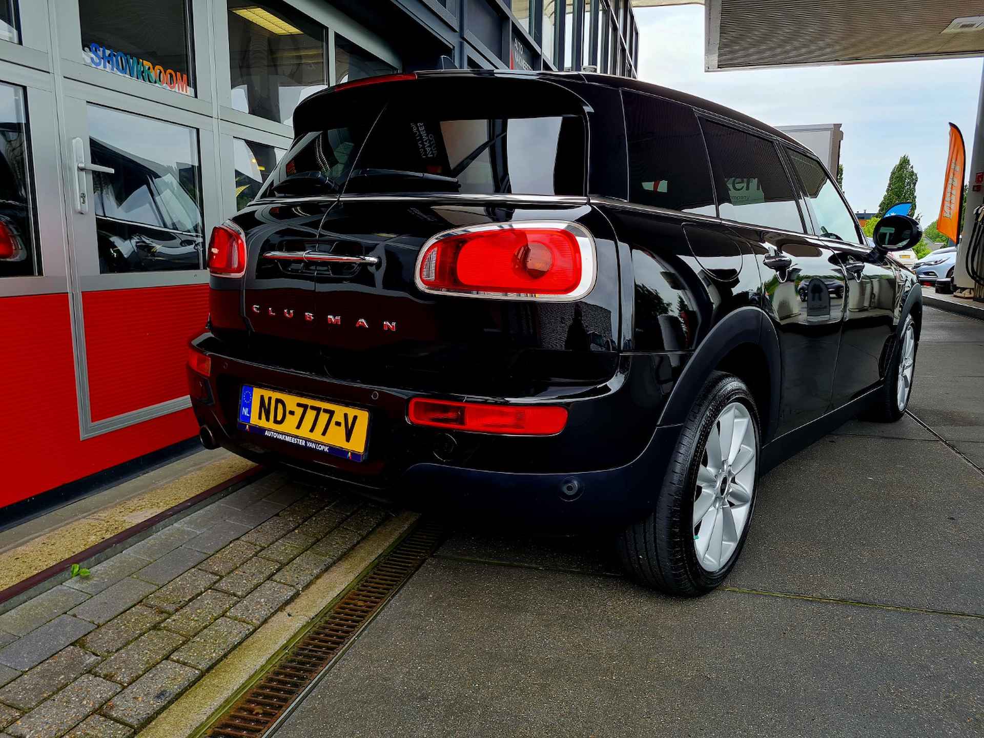 Mini Clubman 1.5 ONE Business All-in prijs + 12 Mnd Garantie! - 9/42