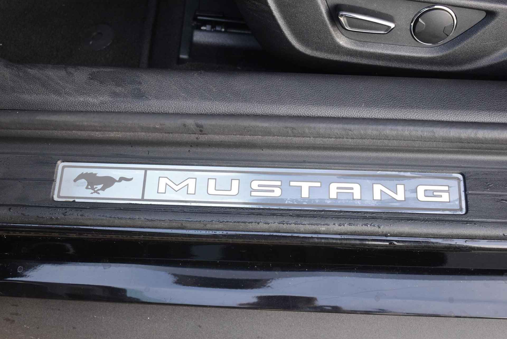 Ford Mustang Fastback 2.3 EcoBoost 317PK | Leder | Navigatie | Cruisecontrol - 10/53