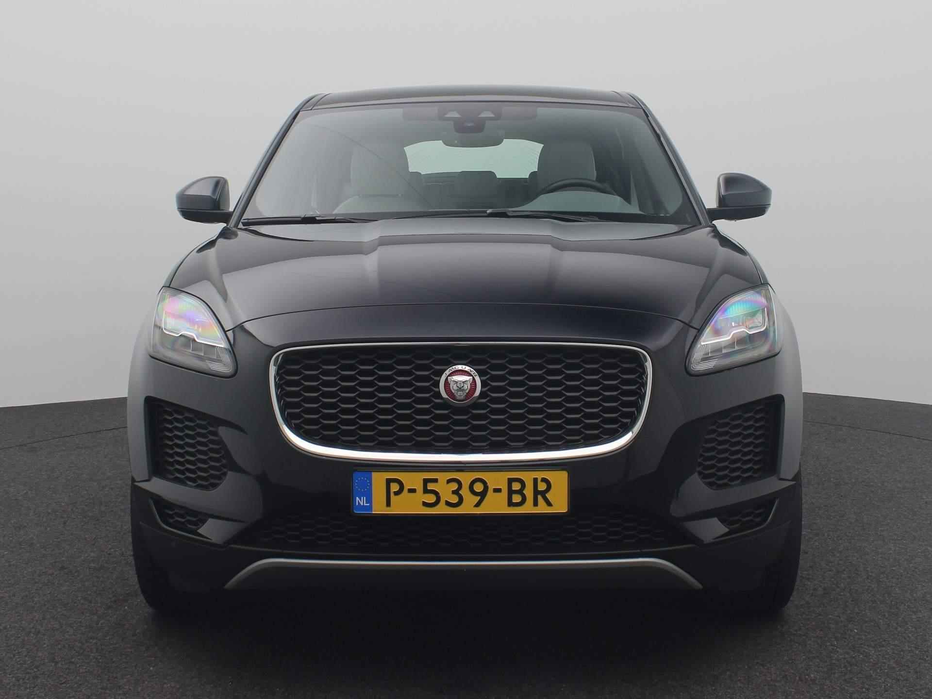 Jaguar E-PACE P200 AWD S | Leder | 19 Inch | Clima | Camera | Apple Carplay | - 4/49