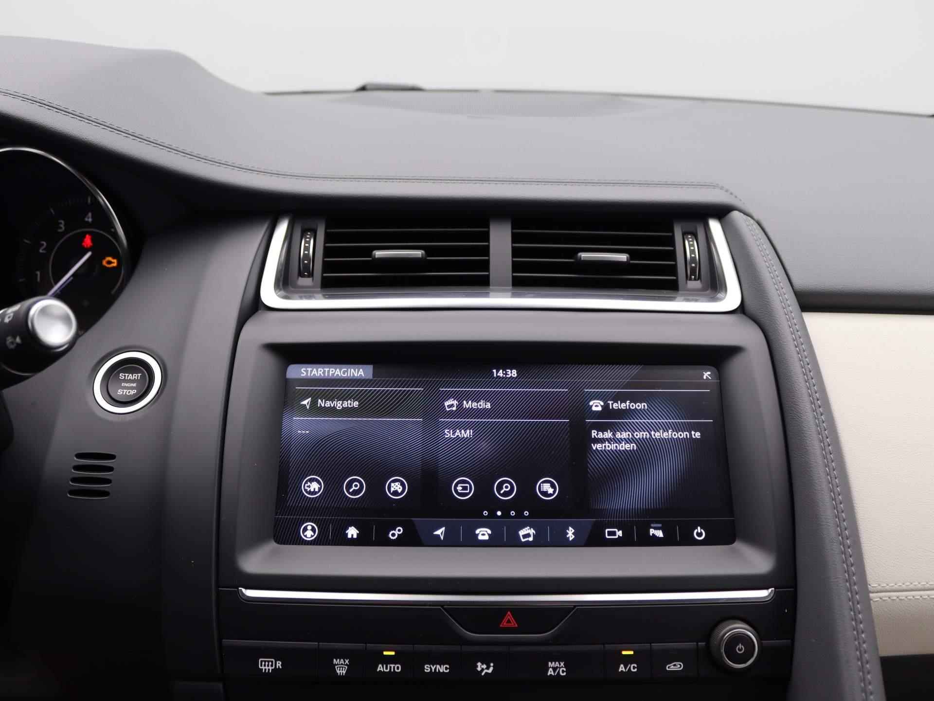 Jaguar E-PACE P200 AWD S | Leder | 19 Inch | Clima | Camera | Apple Carplay | - 11/49