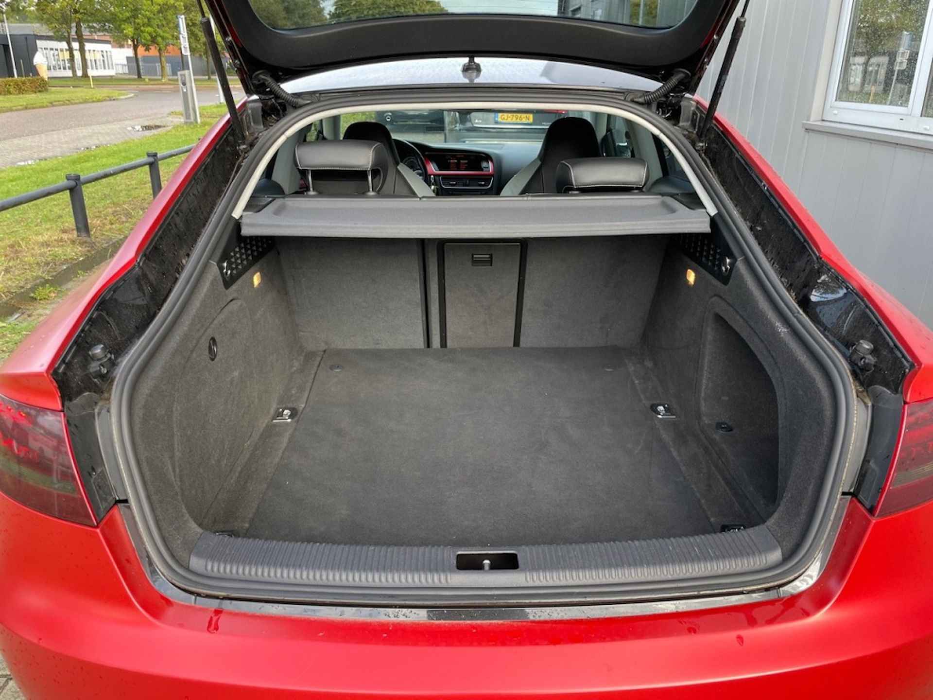 Audi A5 Sportback 3.0 TFSI S5 q. LEDER XENON NAVIGATIE - 9/29