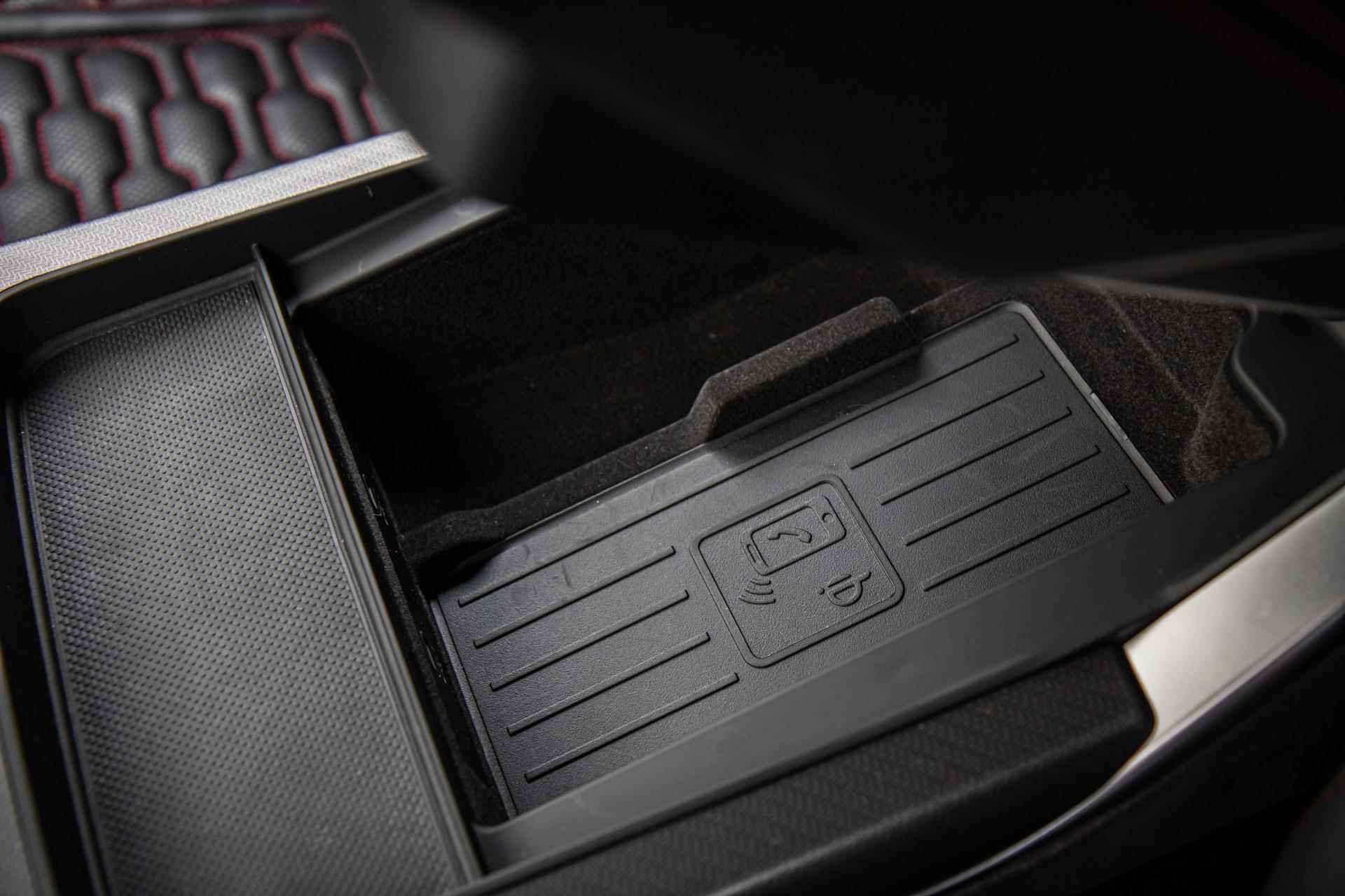 Audi RS Q8 4.0 TFSI 600pk quattro | Panoramadak | Trekhaak | Head-up | Keramisch - 54/60