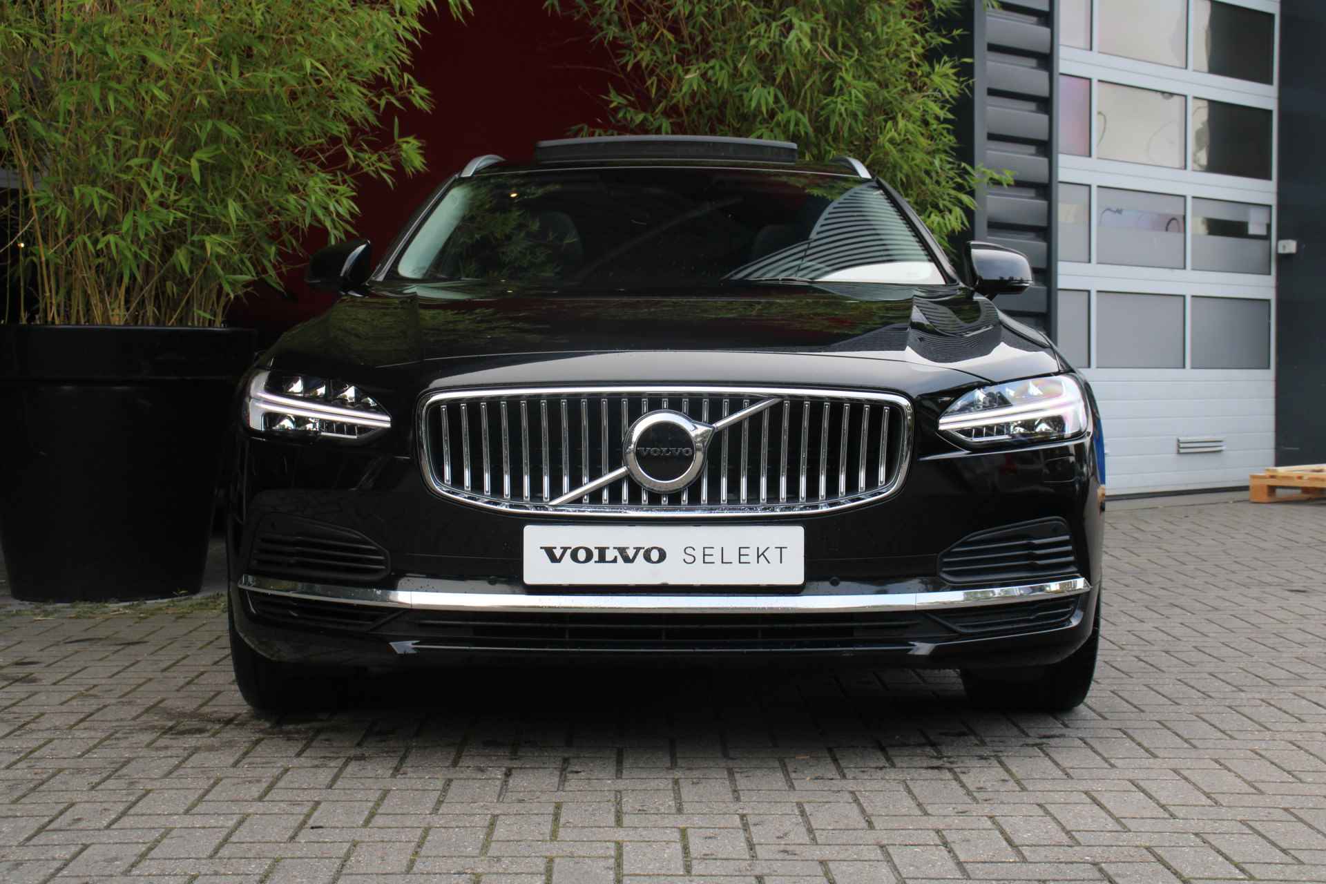 Volvo V90 T6 AWD Inscription | Trekhaak | Camera | Schuifdak | Adaptive Cruise | BLIS | Harman/Kardon - 10/17