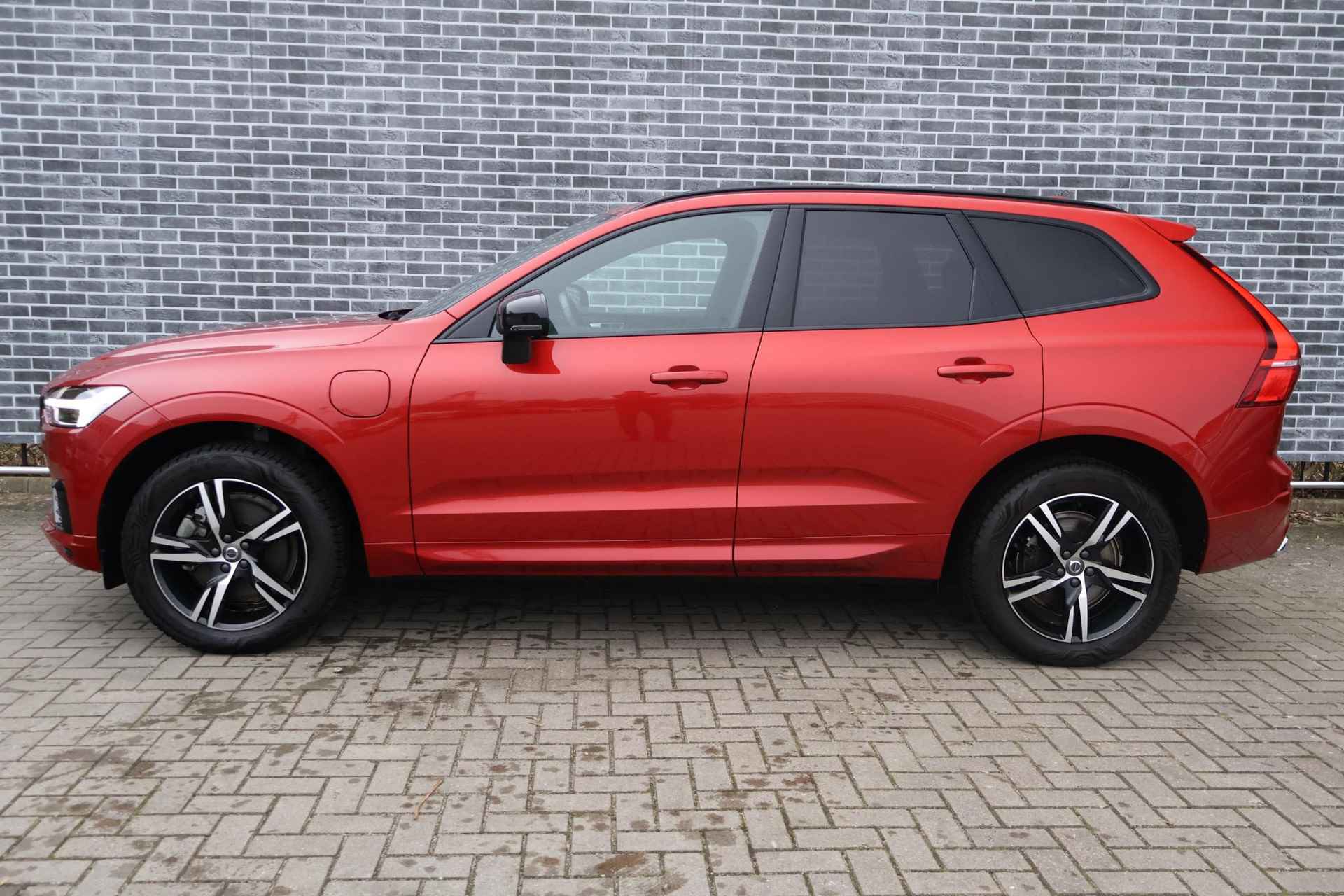 Volvo XC60 2.0 Recharge T6 AWD Inscription | Trekhaak | Harman/kardon | Adaptieve Cruise Control - 3/22