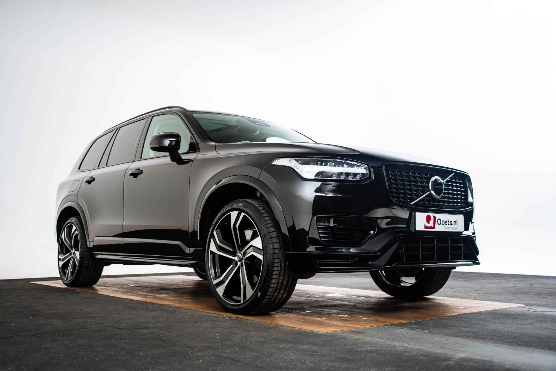 Volvo XC90 2.0 T8 Recharge AWD Ultimate Dark Trekhaak - Panoramadak - Head Up - Bowers & Wilkins - Stoelventilatie/verwarming - Elektrisch verstelbare bestuurdersstoel met memory - Getinte/ Gelamineerde ruiten - - 25/72