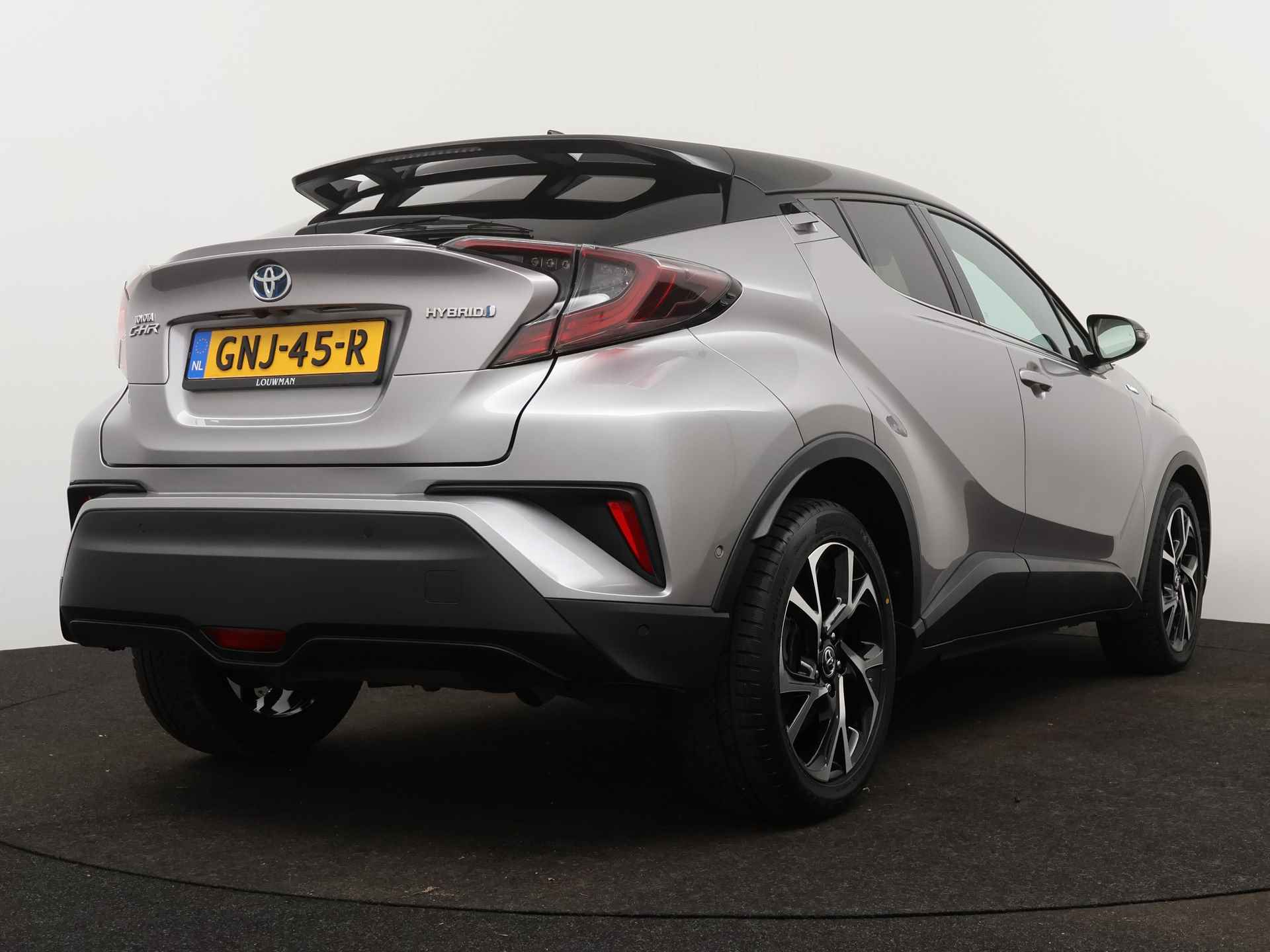 Toyota C-HR 1.8 Hybrid Bi-tone | Navigatie | JBL-audio | Stoel- en stuurverwarming | - 3/45