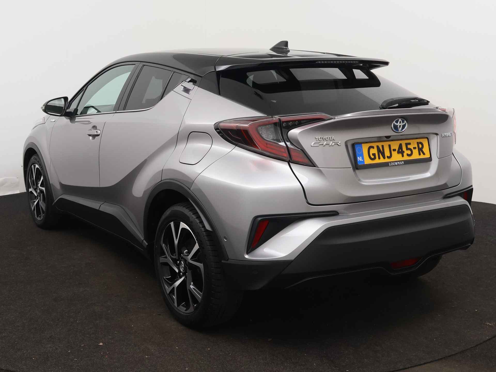 Toyota C-HR 1.8 Hybrid Bi-tone | Navigatie | JBL-audio | Stoel- en stuurverwarming | - 16/45