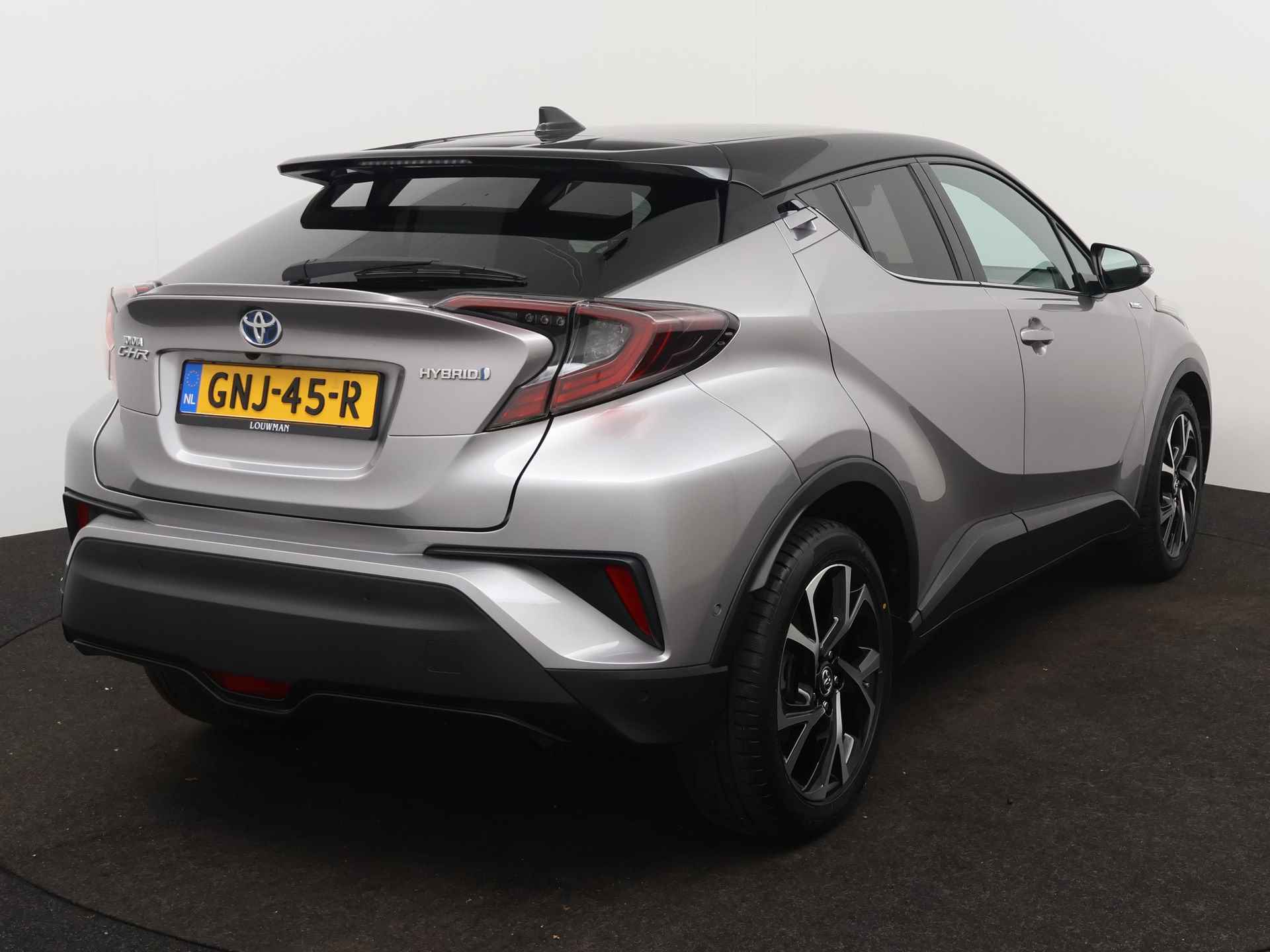 Toyota C-HR 1.8 Hybrid Bi-tone | Navigatie | JBL-audio | Stoel- en stuurverwarming | - 17/45