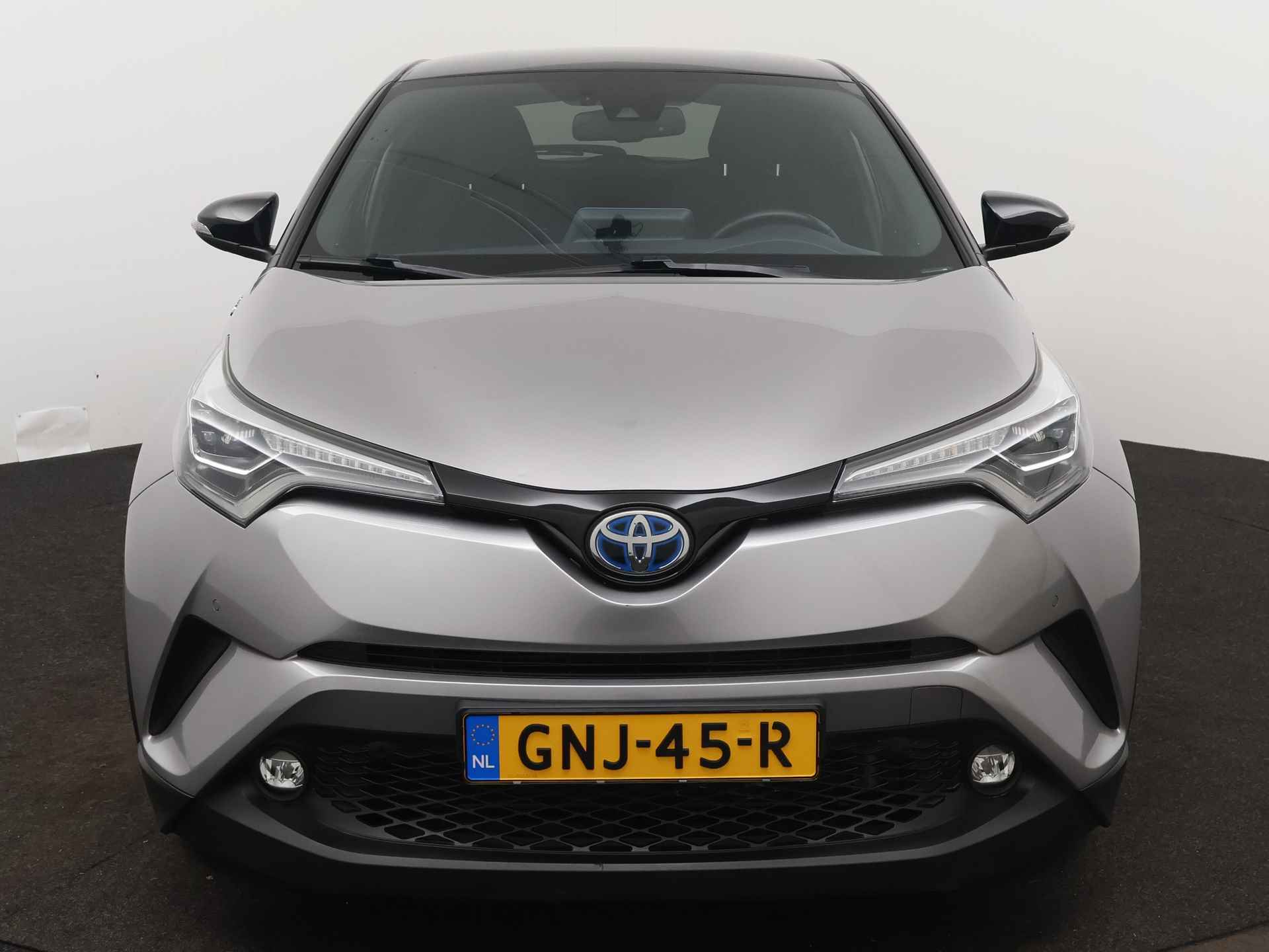 Toyota C-HR 1.8 Hybrid Bi-tone | Navigatie | JBL-audio | Stoel- en stuurverwarming | - 27/45