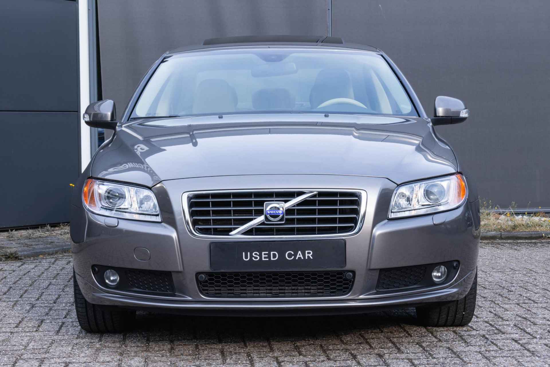 Volvo S80 T6 Automaat  AWD Summum | Youngtimer | 1e eigenaar | Dealer onderhouden | Blond nappa lederen bekleding | Parkeersensoren | Stoelverwarming | Stoelventilatie | Xenonverlichting - 7/39