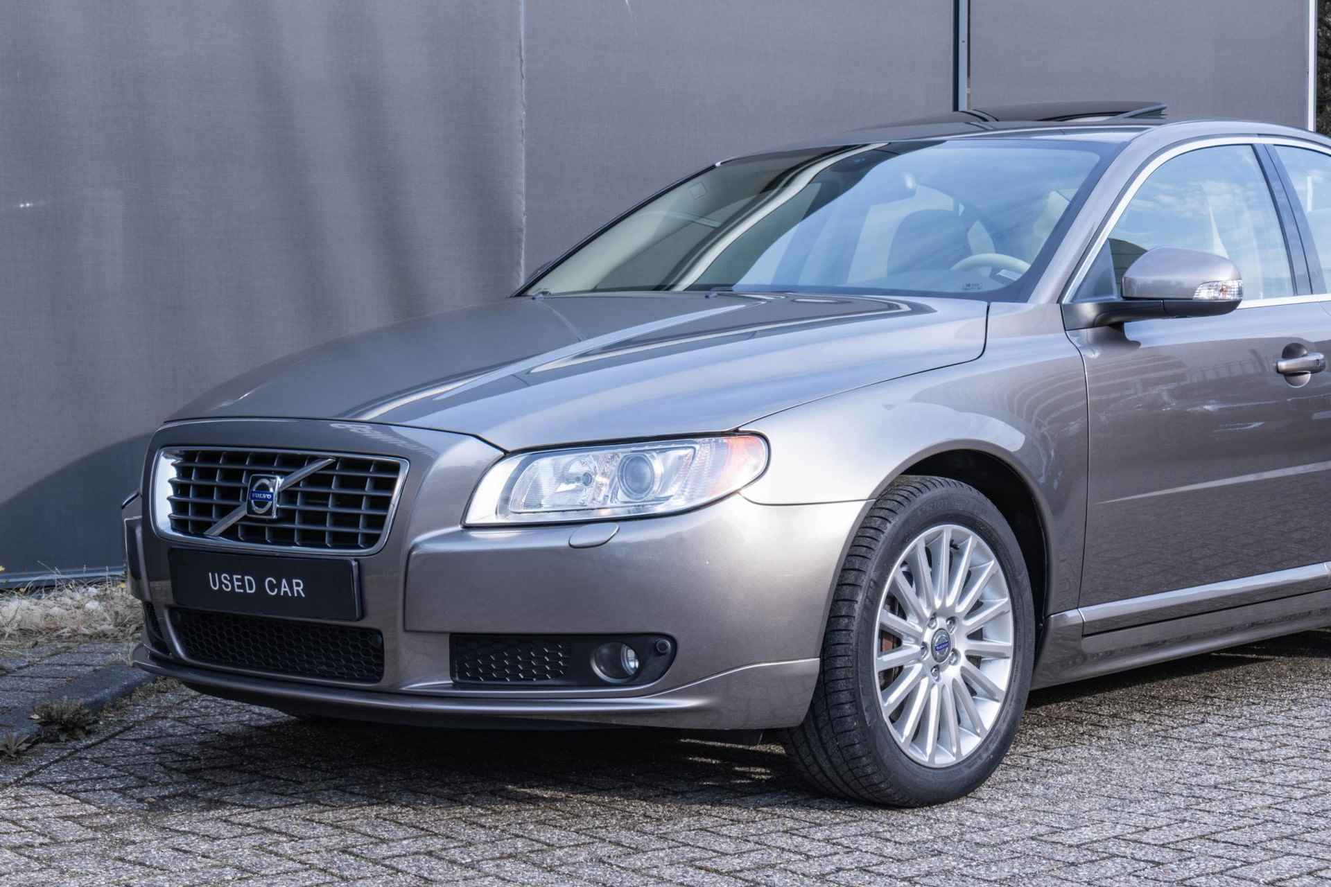 Volvo S80 T6 Automaat  AWD Summum | Youngtimer | 1e eigenaar | Dealer onderhouden | Blond nappa lederen bekleding | Parkeersensoren | Stoelverwarming | Stoelventilatie | Xenonverlichting - 8/39