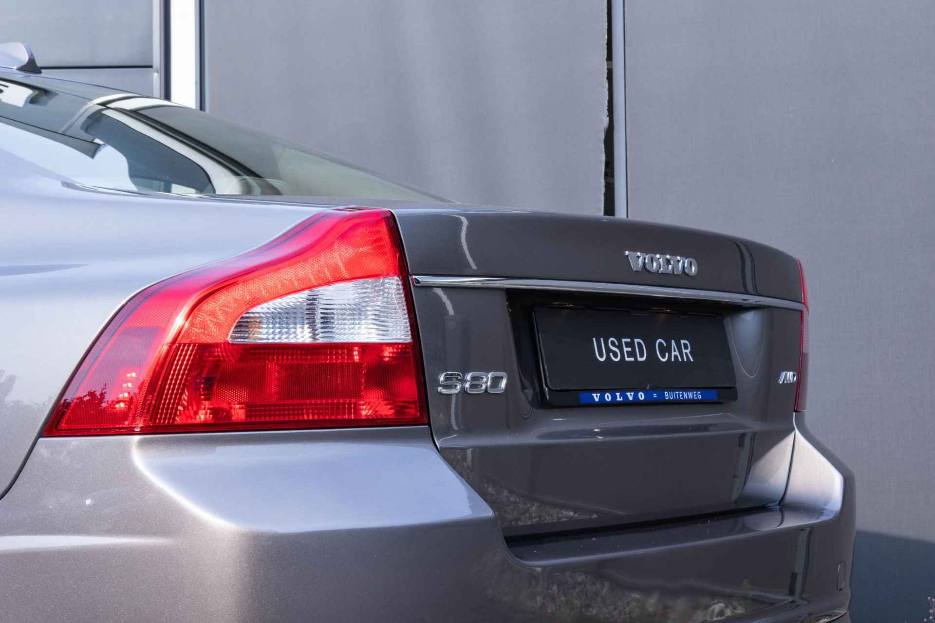 Volvo S80 T6 Automaat  AWD Summum | Youngtimer | 1e eigenaar | Dealer onderhouden | Blond nappa lederen bekleding | Parkeersensoren | Stoelverwarming | Stoelventilatie | Xenonverlichting - 16/39