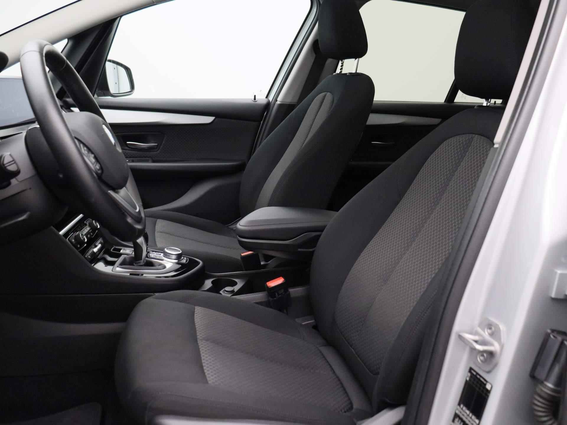 BMW 2-serie Gran Tourer 216d Corporate Executive Automaat | Navi | Cruise | Camera | PDC V+A | Head-Up | Panorama Dak | LED | Keyless | Memory Stoel | Comfort Pack | - 12/44