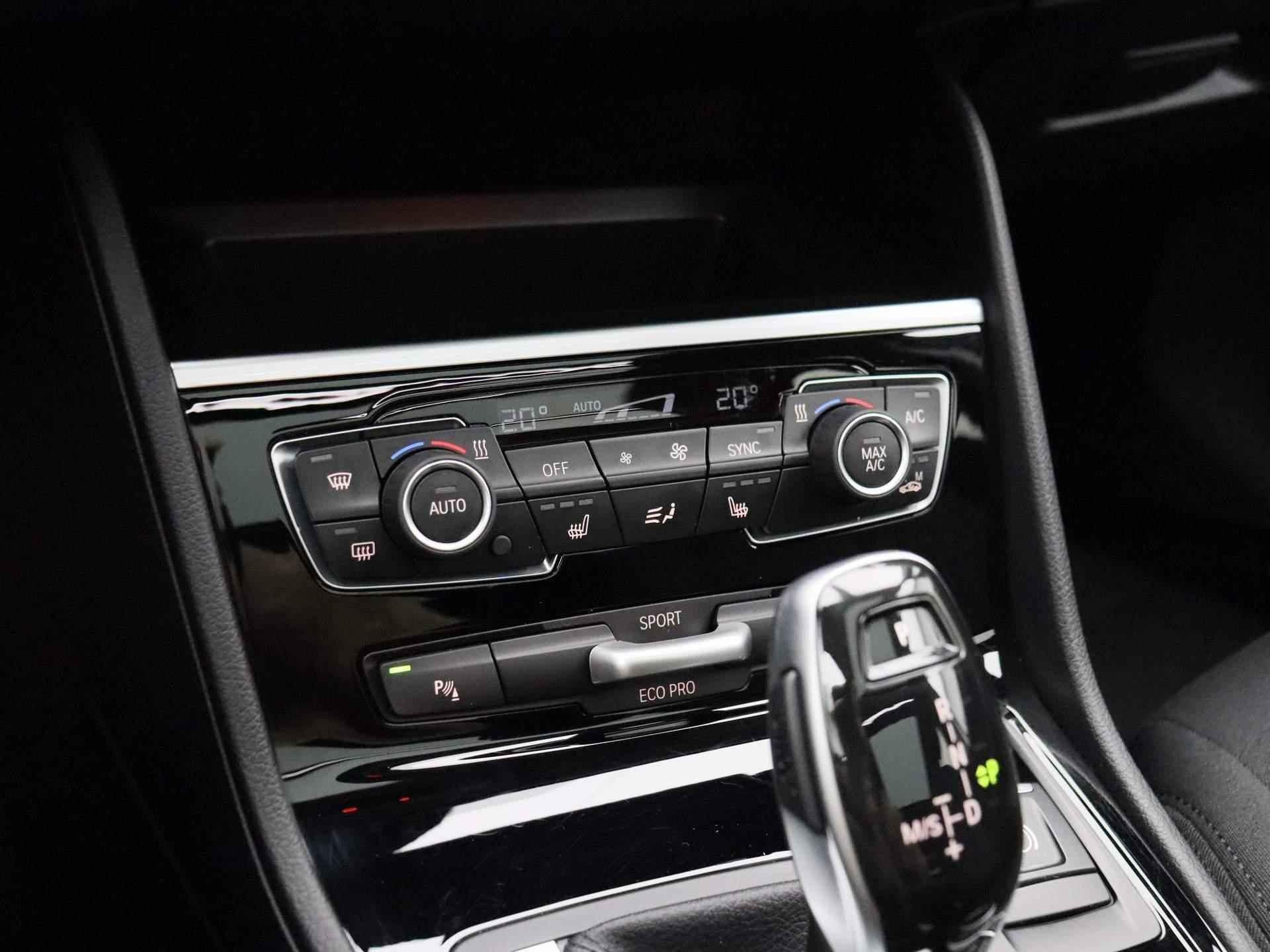 BMW 2-serie Gran Tourer 216d Corporate Executive Automaat | Navi | Cruise | Camera | PDC V+A | Head-Up | Panorama Dak | LED | Keyless | Memory Stoel | Comfort Pack | - 21/44