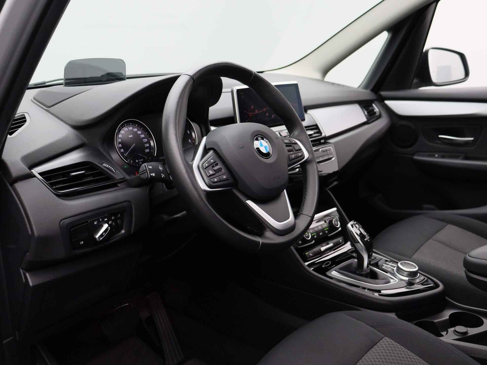 BMW 2-serie Gran Tourer 216d Corporate Executive Automaat | Navi | Cruise | Camera | PDC V+A | Head-Up | Panorama Dak | LED | Keyless | Memory Stoel | Comfort Pack | - 35/44