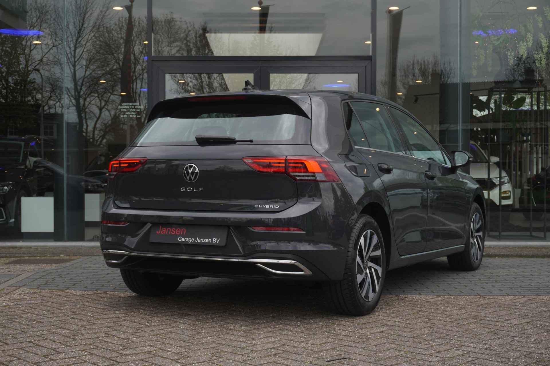 Volkswagen Golf 1.4 eHybrid Style | CarPlay | Elektr. bestuurdersstoel met geheugen | Navi | ACC | LED - 4/25