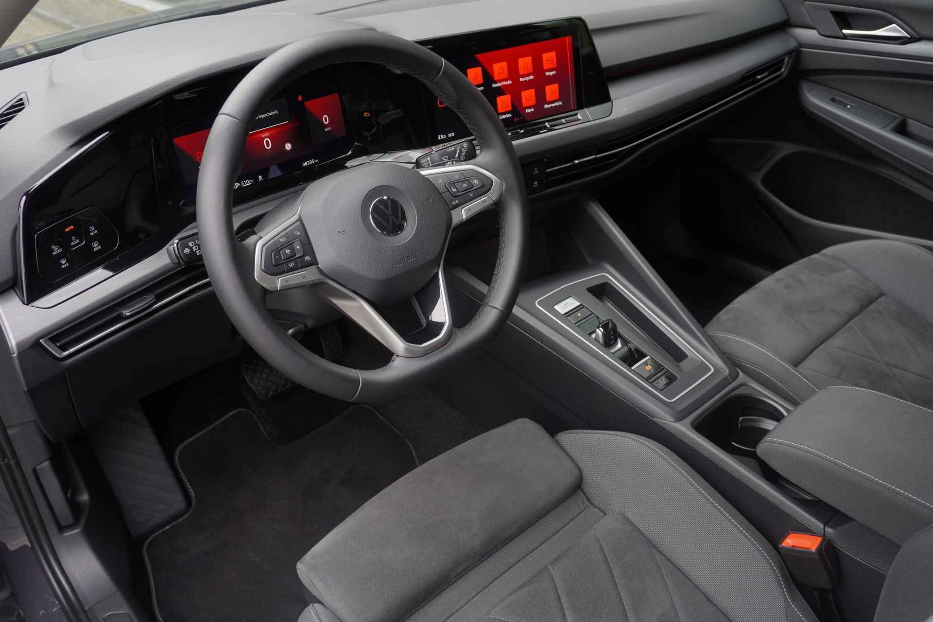 Volkswagen Golf 1.4 eHybrid Style | CarPlay | Elektr. bestuurdersstoel met geheugen | Navi | ACC | LED - 15/25